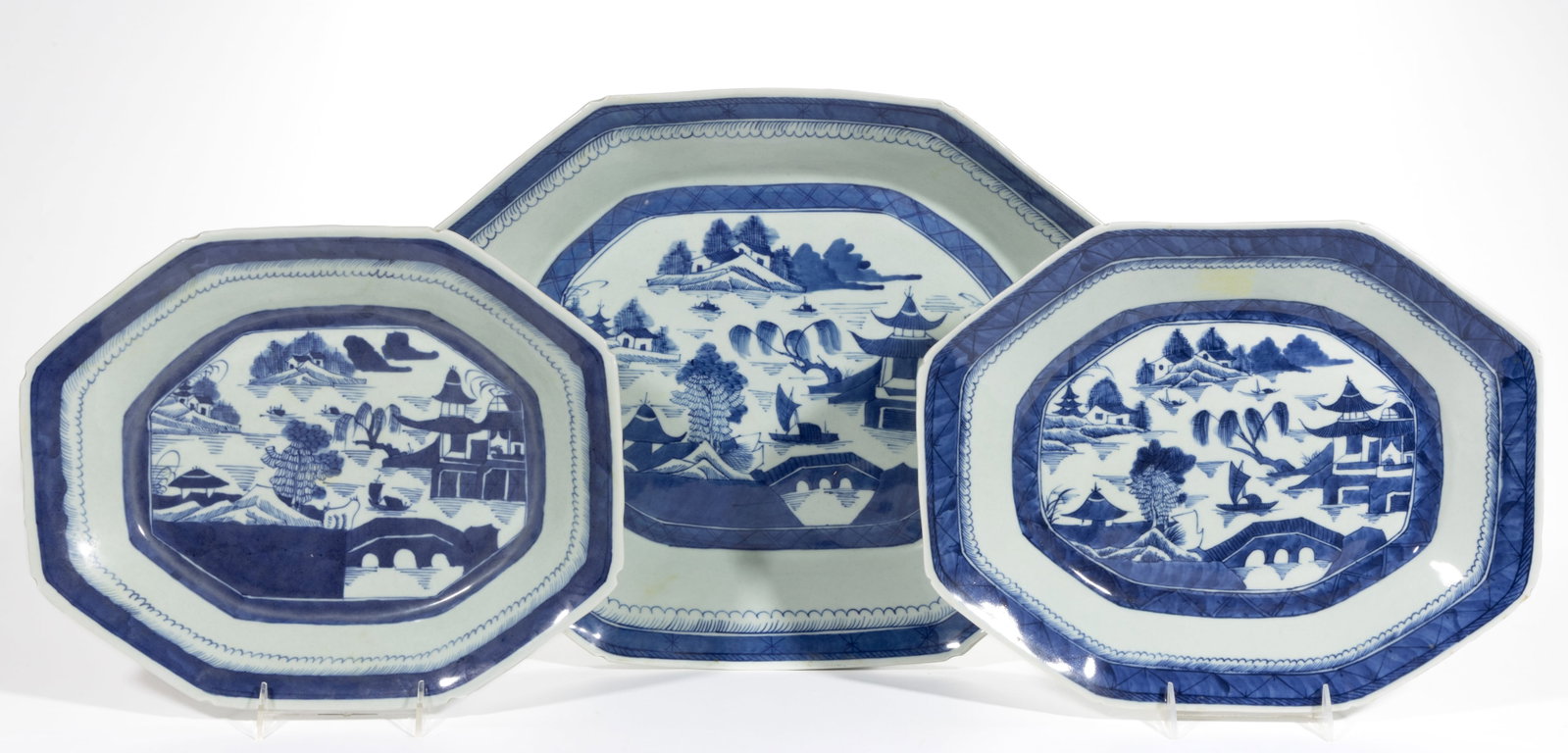 CHINESE EXPORT PORCELAIN BLUE AND WHITE CANTON PLATTERS, LOT OF THREE (1 of 4)