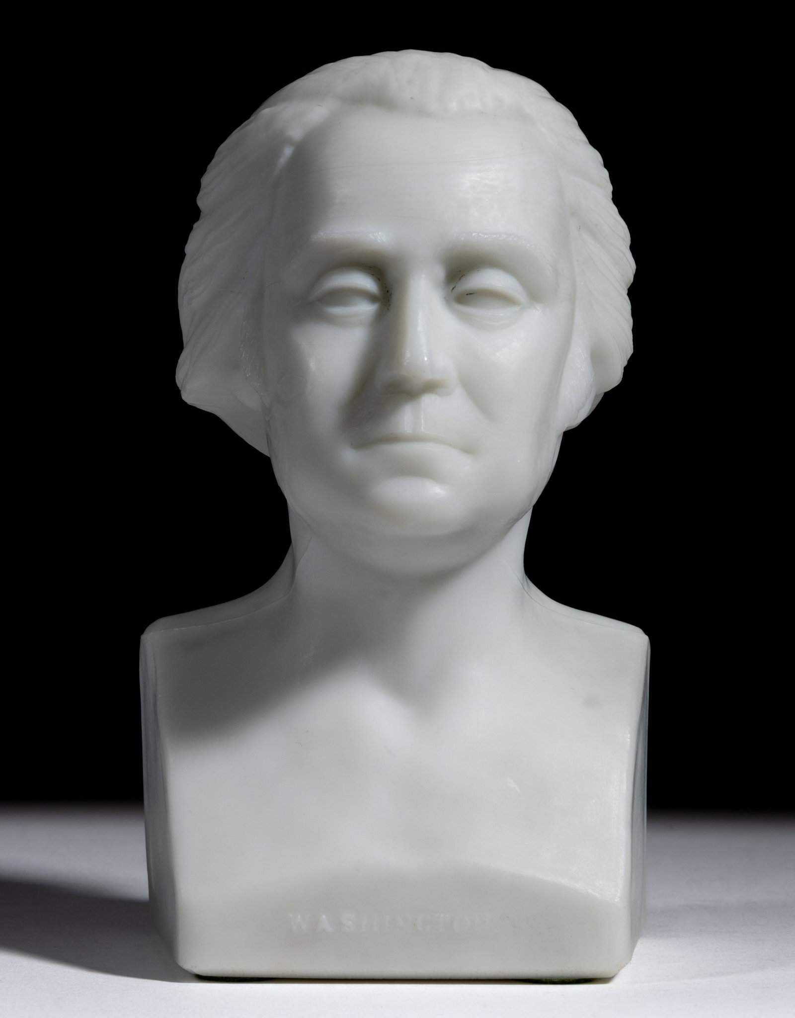 1876 PHILADELPHIA CENTENNIAL GLASS FIGURAL GEORGE WASHINGTON BUST / PAPERWEIGHT (1 of 2)