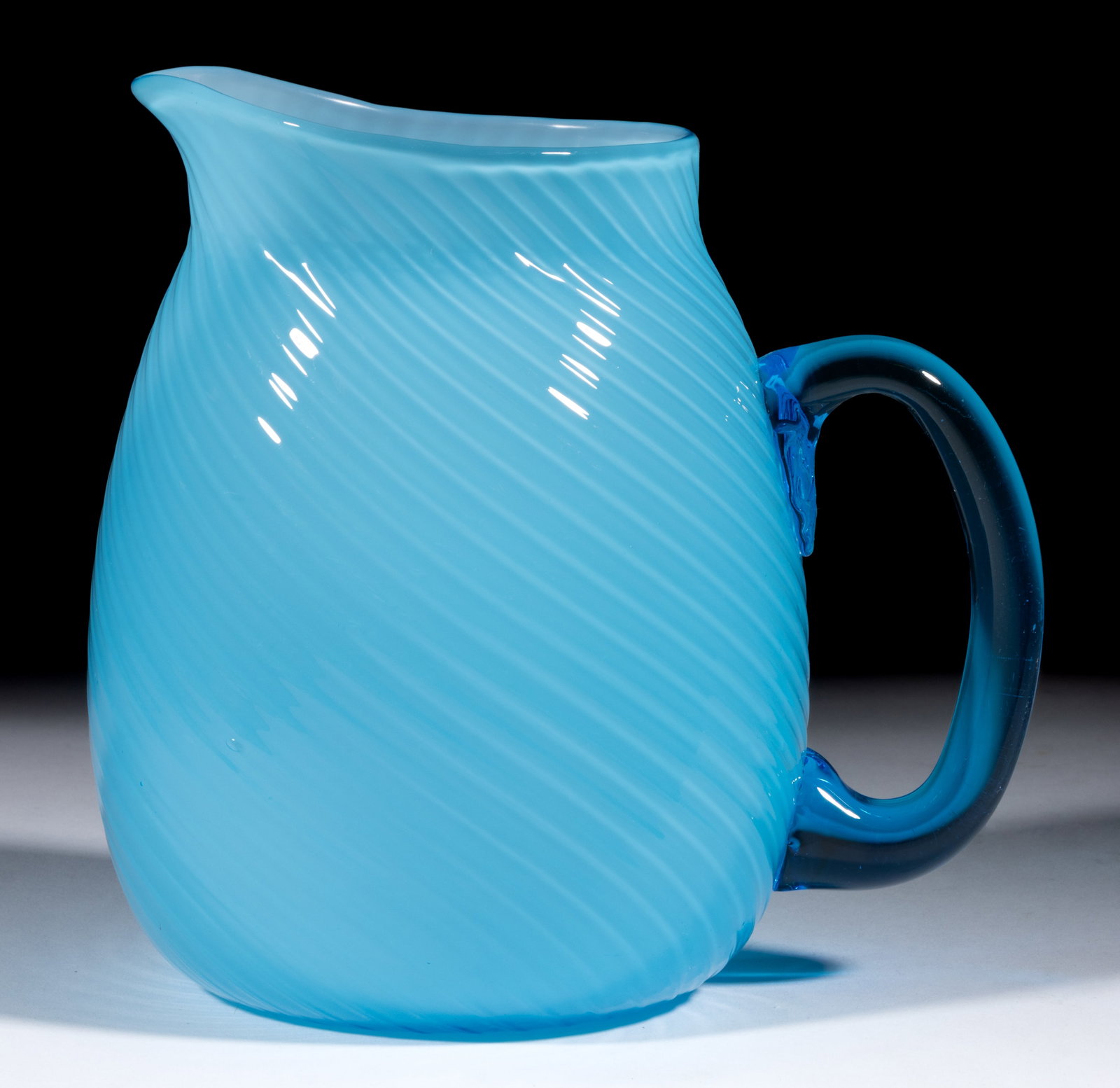 HOBBS NO. 207 / MURANO WATER PITCHER (1 of 1)