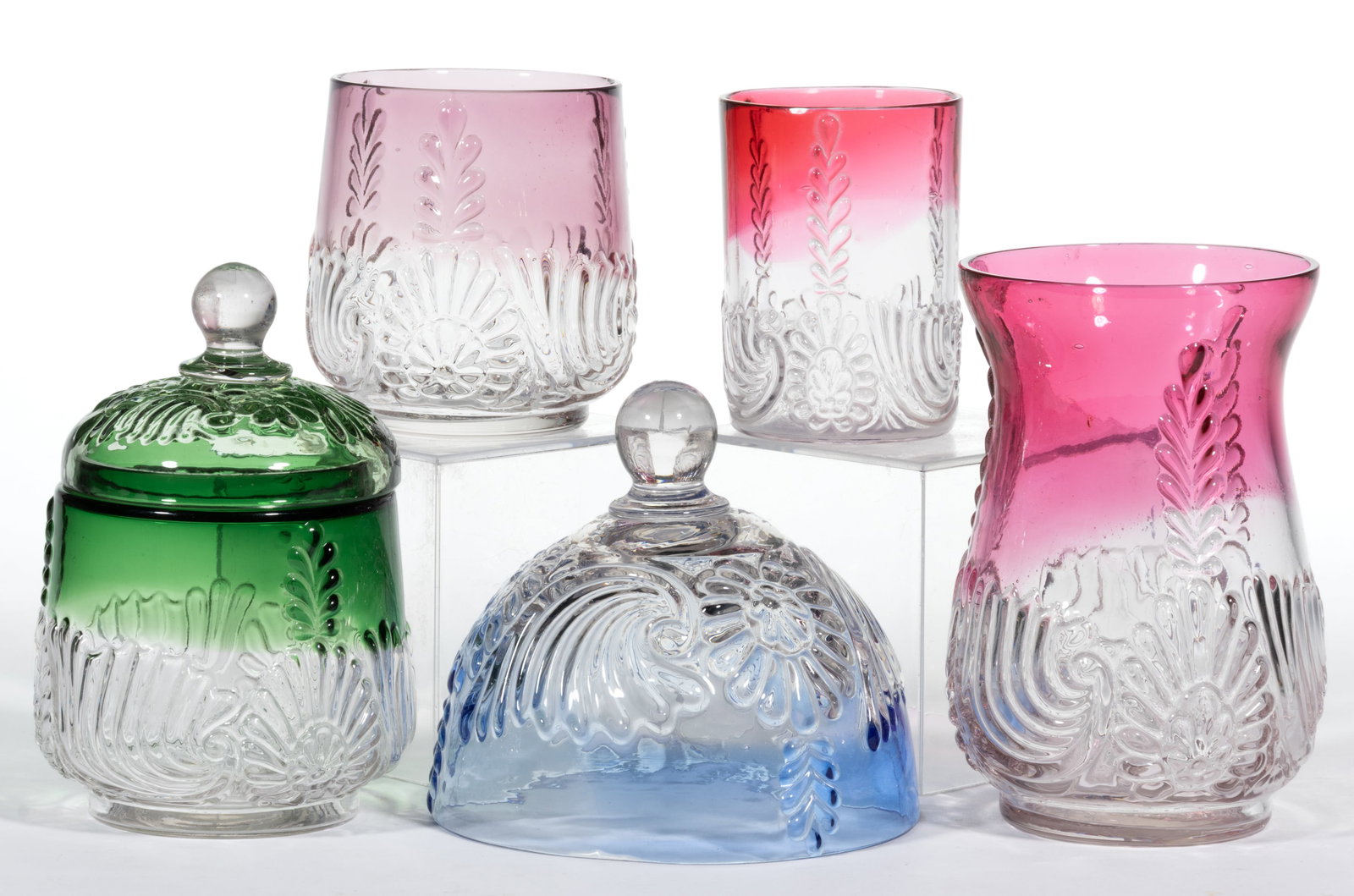 ASSORTED MEDALLION SPRIG GLASS ARTICLES, LOT OF FIVE (1 of 1)