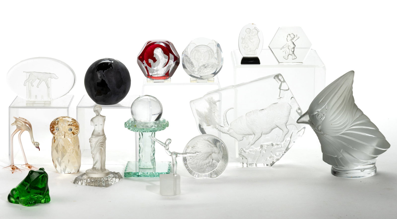 ASSORTED GLASS PAPERWEIGHTS AND FIGURINES, LOT OF 15 (1 of 1)