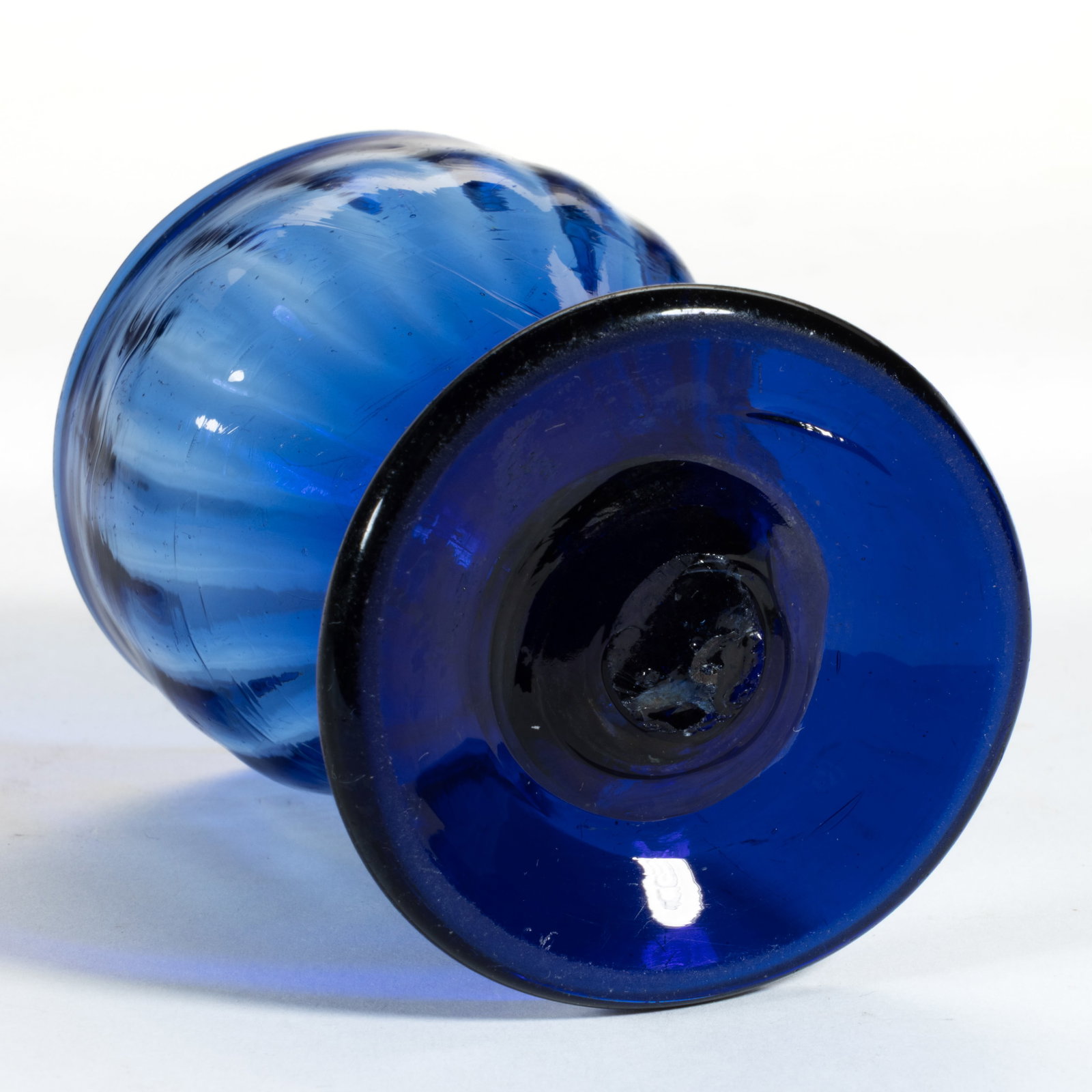 PATTERN-MOLDED RIBBED FOOTED OPEN SALT - 2