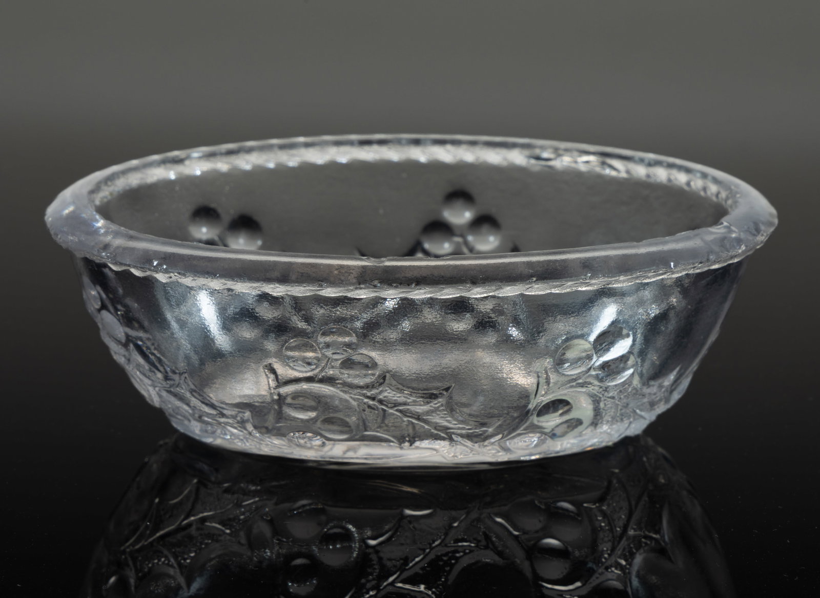 HOLLY OVAL MASTER SALT (1 of 1)
