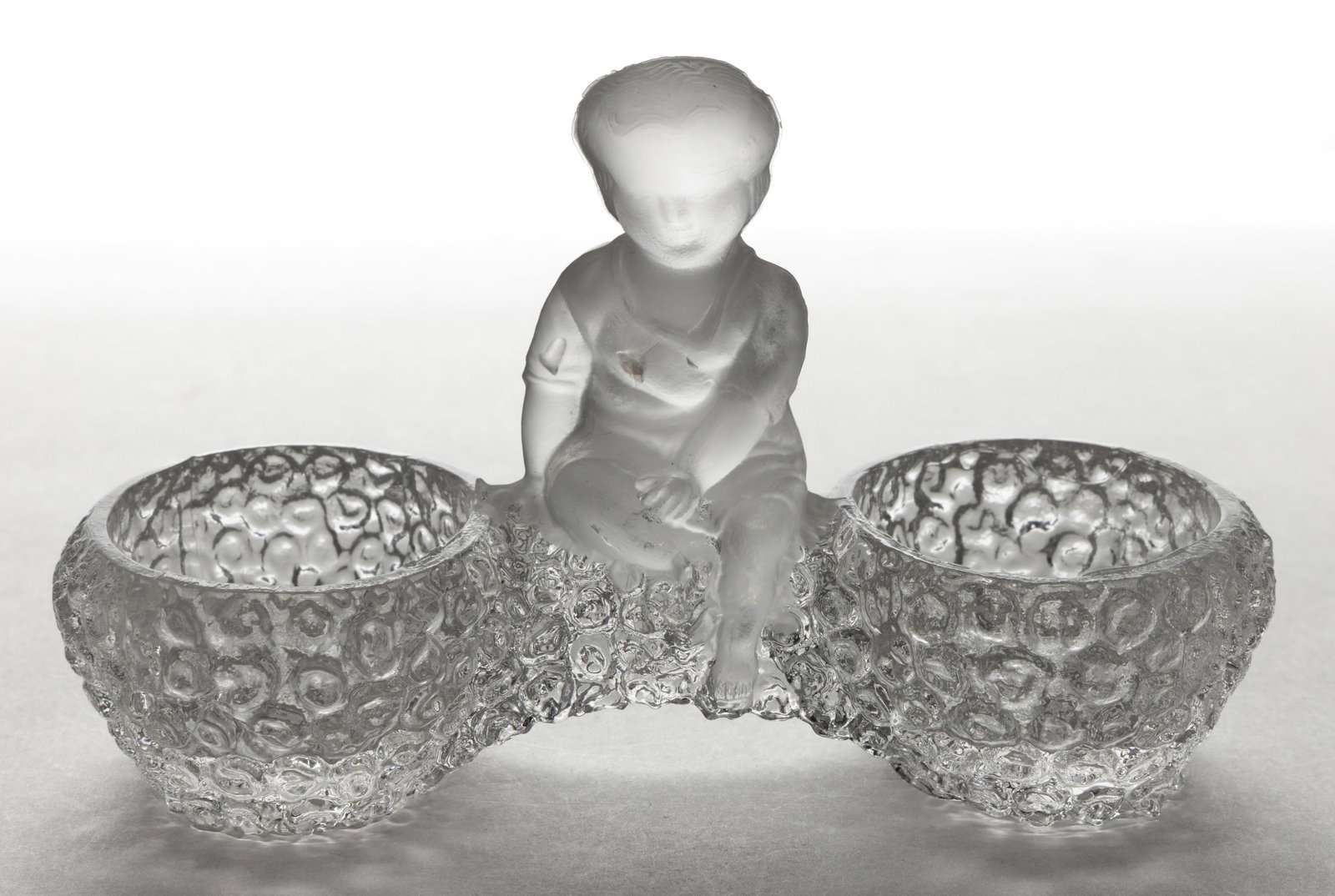 VALLERYSTHAL FIGURAL DOUBLE OPEN SALT (1 of 1)