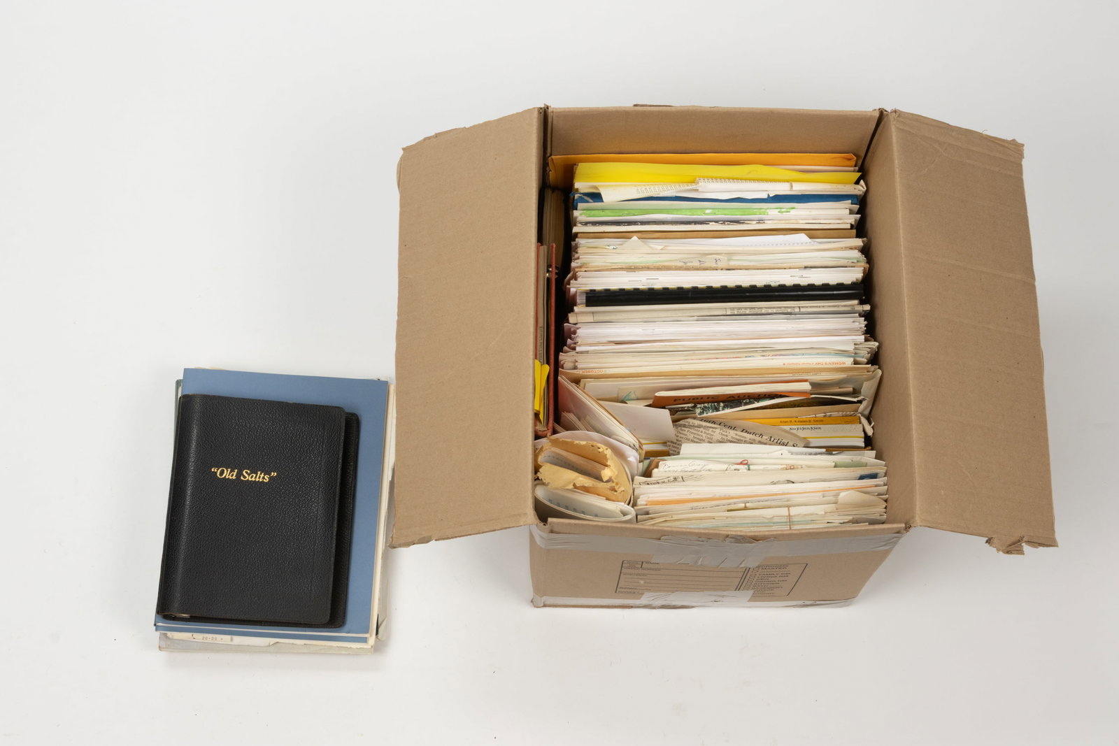 OPEN SALTS AND OTHER GLASS REFERENCE MATERIALS, UNCOUNTED LOT (1 of 1)