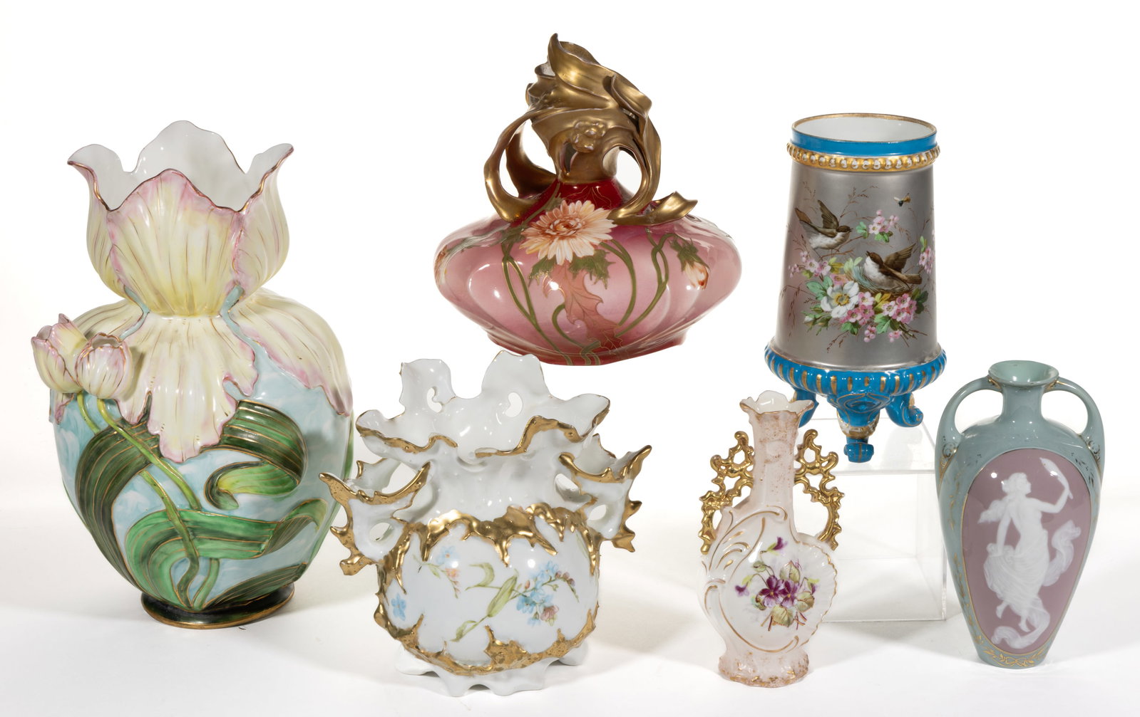 ASSORTED AMERICAN AND CONTINENTAL PORCELAIN VASES, LOT OF SIX: ASSORTED AMERICAN AND CONTINENTAL PORCELAIN VASES, LOT OF SIX, including a Gebruder Heubach double-handled example having pate-sur-pate decoration featuring a partially nude woman on mauve ground 