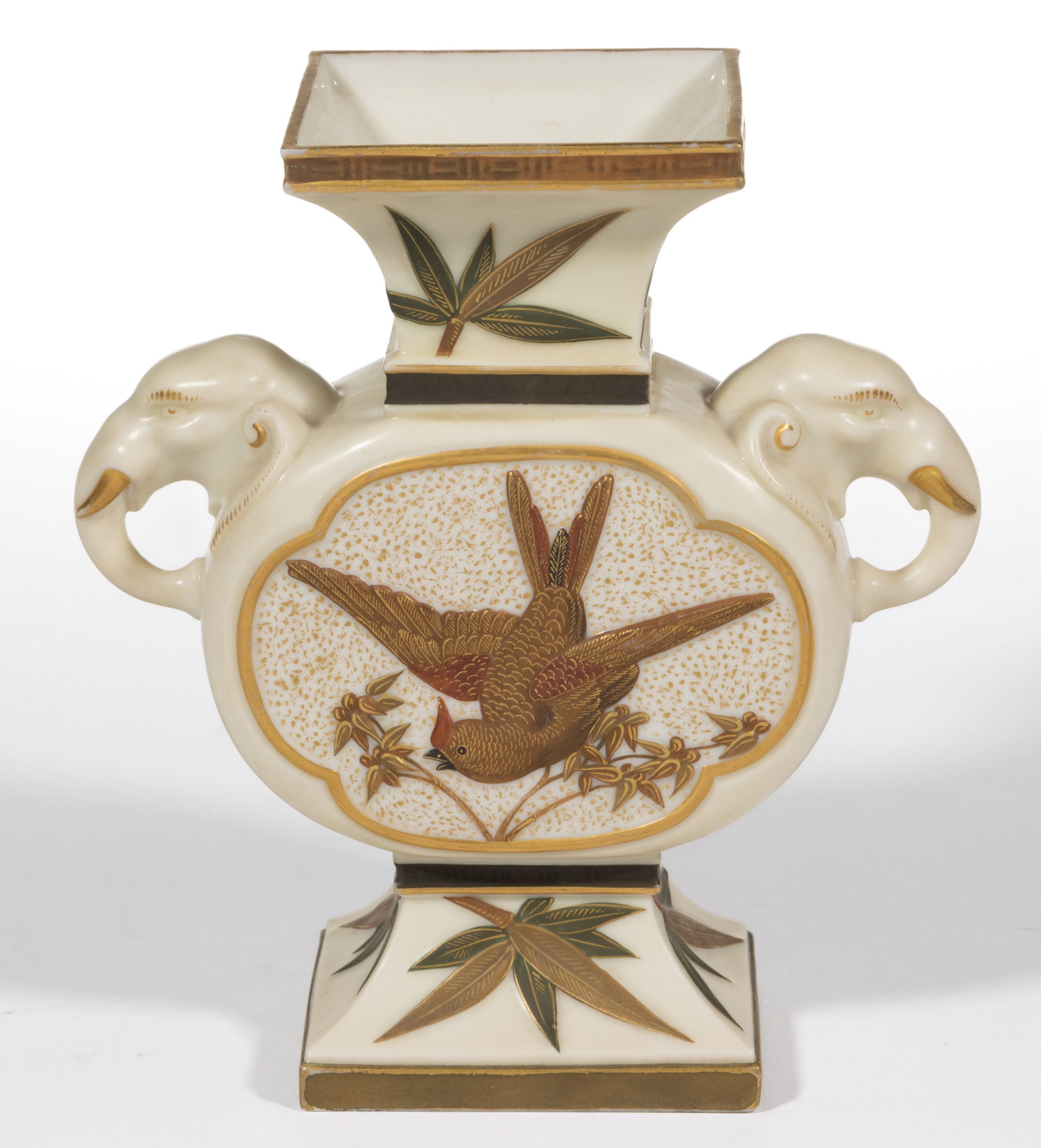 ENGLISH ROYAL WORCESTER BLUSH IVORY PORCELAIN AESTHETIC MOVEMENT VASE (1 of 5)