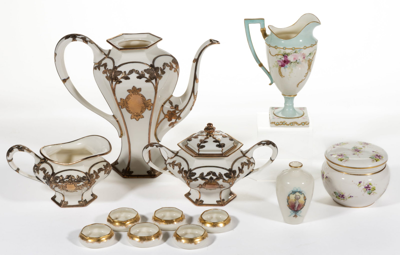 AMERICAN BELLEEK LENOX PORCELAIN ARTICLES, LOT OF 12 (1 of 1)