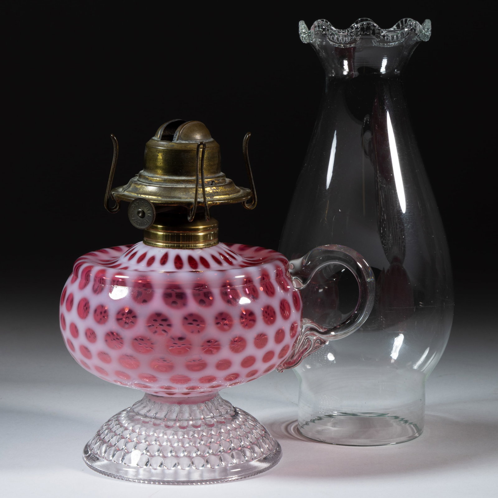 HOBBS NO. 326 WINDOWS / COIN DOT KEROSENE FOOTED FINGER LAMP (1 of 1)