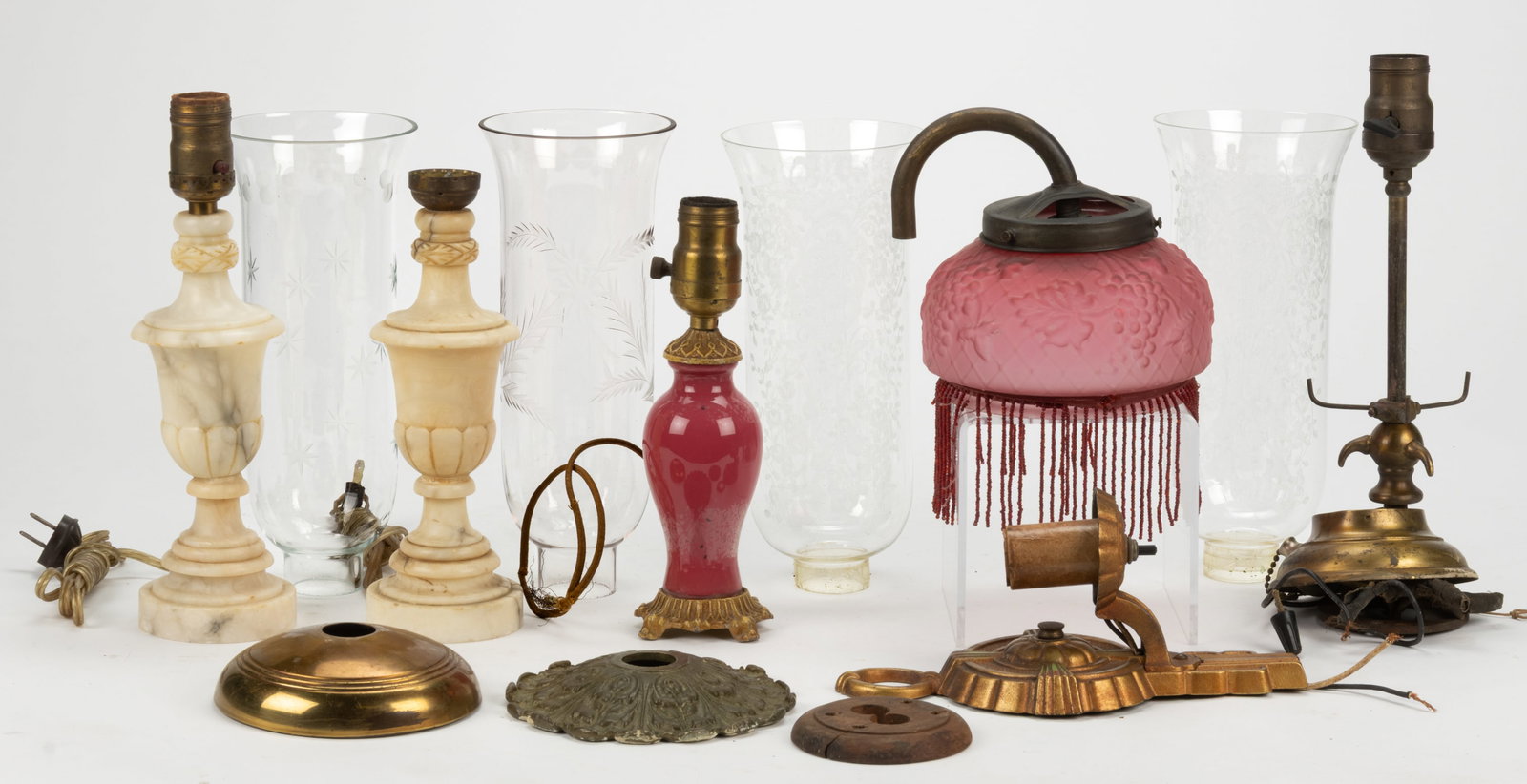 ASSORTED LIGHTING ARTICLES AND COMPONENTS, UNCOUNTED LOT: ASSORTED LIGHTING ARTICLES AND COMPONENTS, UNCOUNTED LOT, includes three small electric table lamps including a marble pair with carved standard, each signed under the foot with "1045" and a