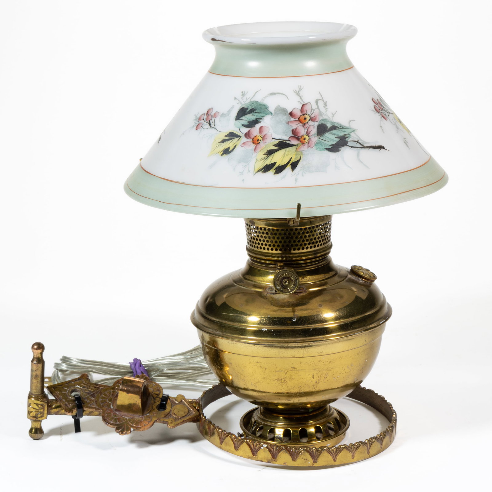 BRASS KEROSENE BRACKET / WALL LAMP (1 of 2)