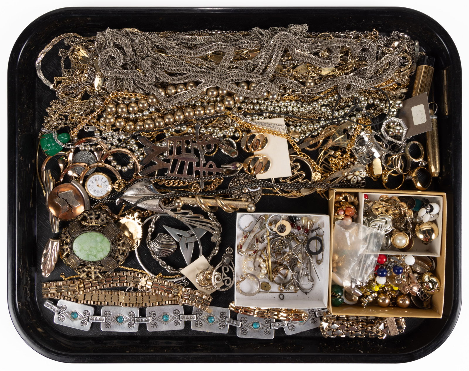VINTAGE / CONTEMPORARY COSTUME JEWELRY, UNCOUNTED LOT (1 of 3)