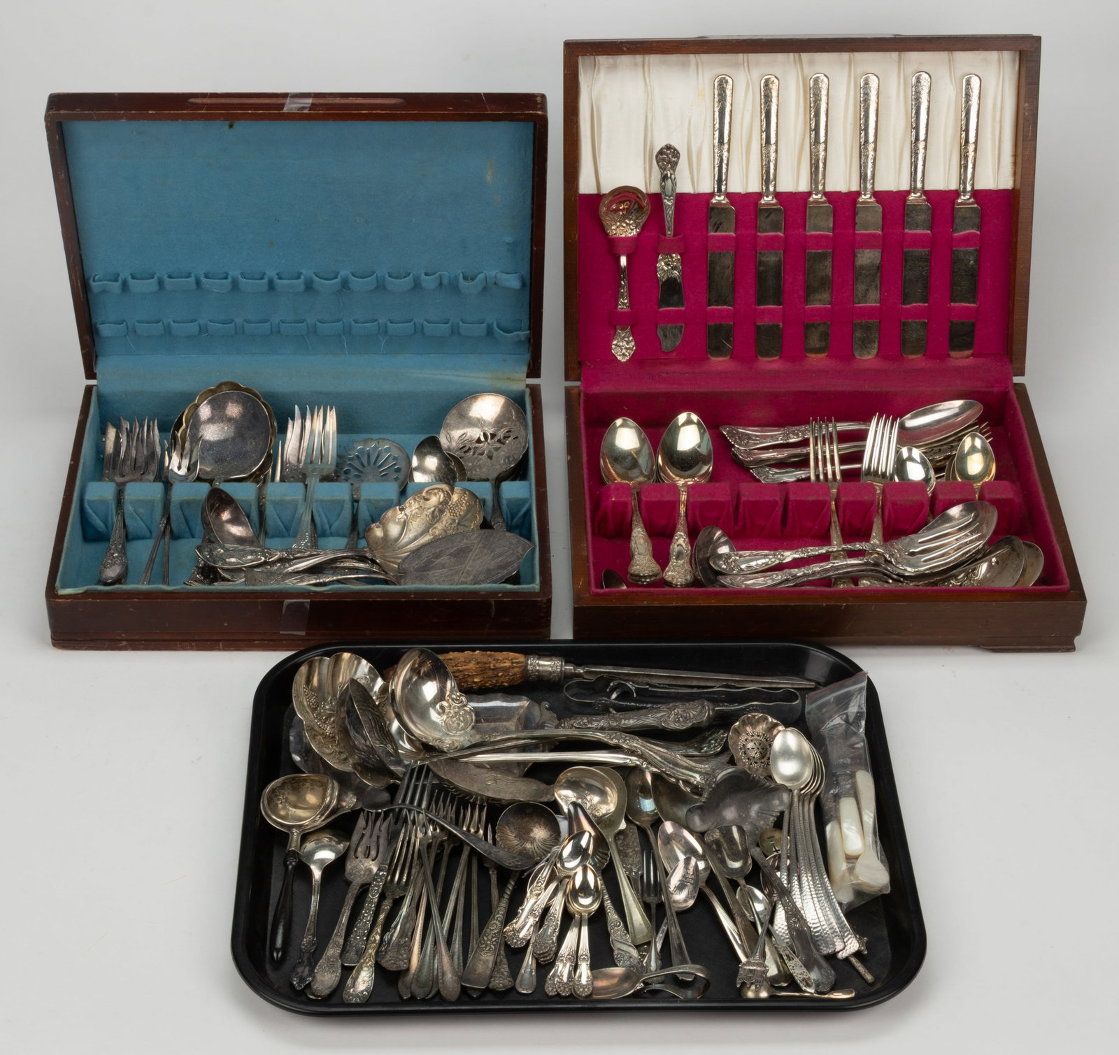 ASSORTED SILVER-PLATED / SILVER-TONED FLATWARE AND SERVING UTENSILS, UNCOUNTED LOT: ASSORTED SILVER-PLATED / SILVER-TONED FLATWARE AND SERVING UTENSILS, UNCOUNTED LOT, more than 100 pieces, including various spoons, forks, ladles, and serving spoons, manufacturers including Reed
