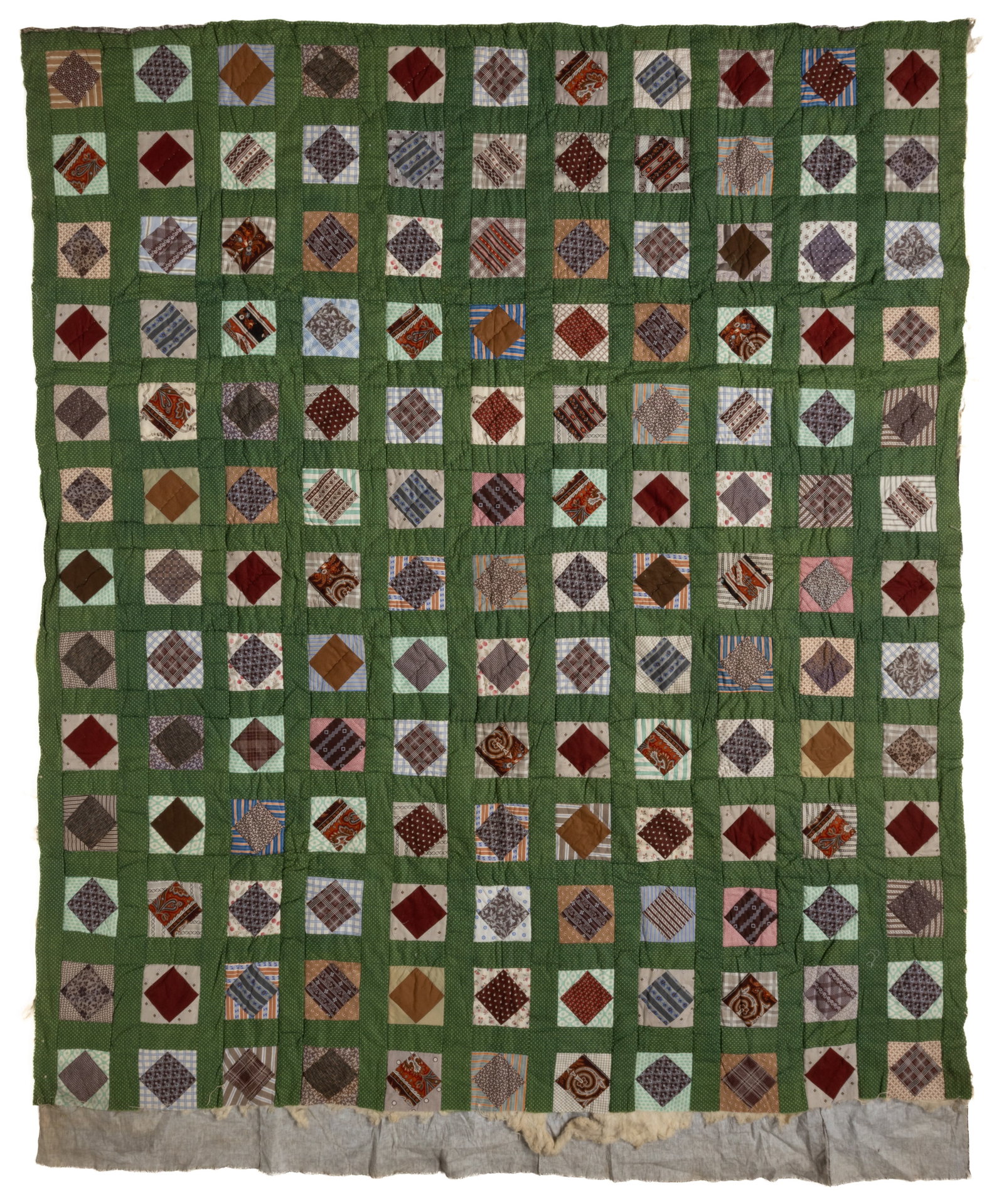 LIKELY VIRGINIA "DIAMOND IN A SQUARE" PIECED QUILT (1 of 5)