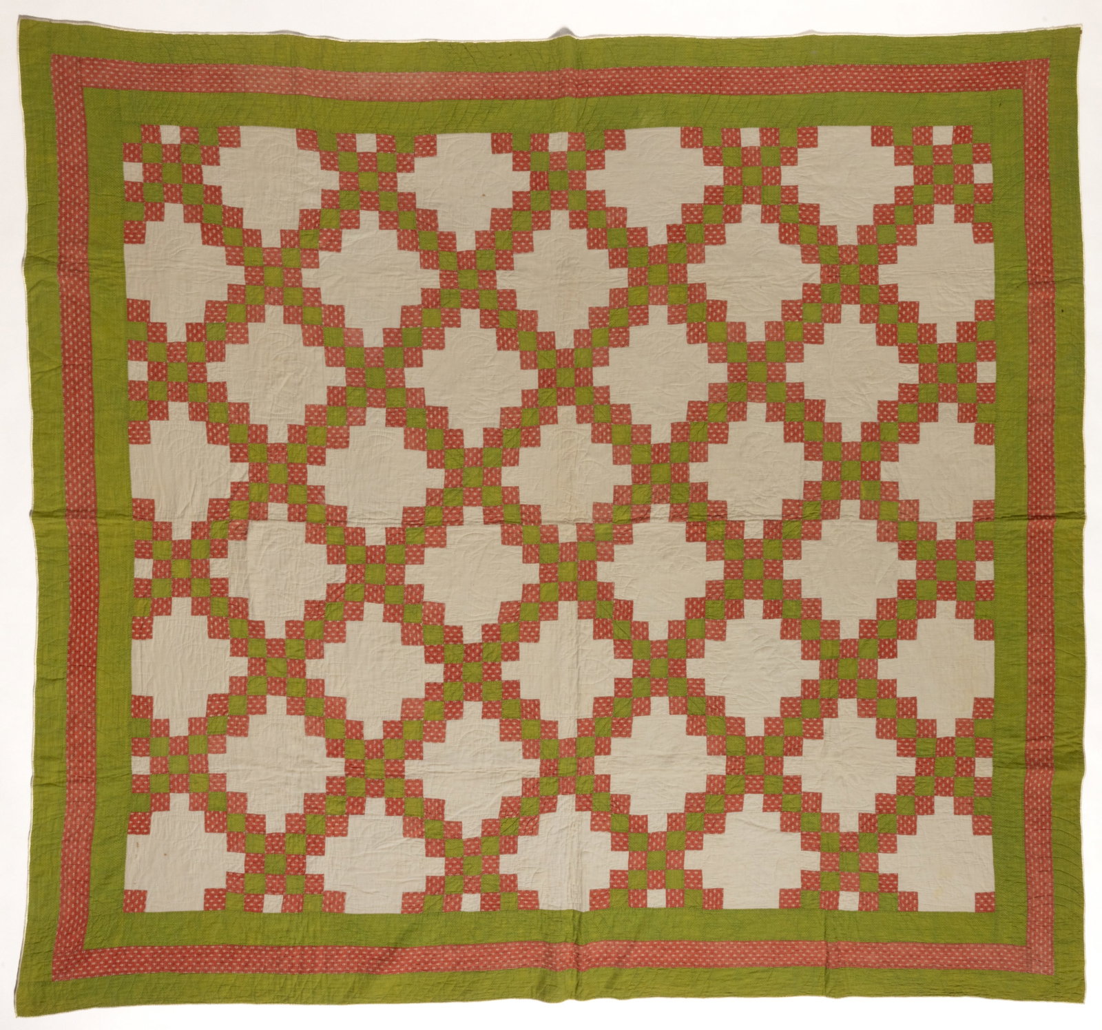 AMERICAN "DOUBLE IRISH CHAIN" PIECED QUILT (1 of 6)