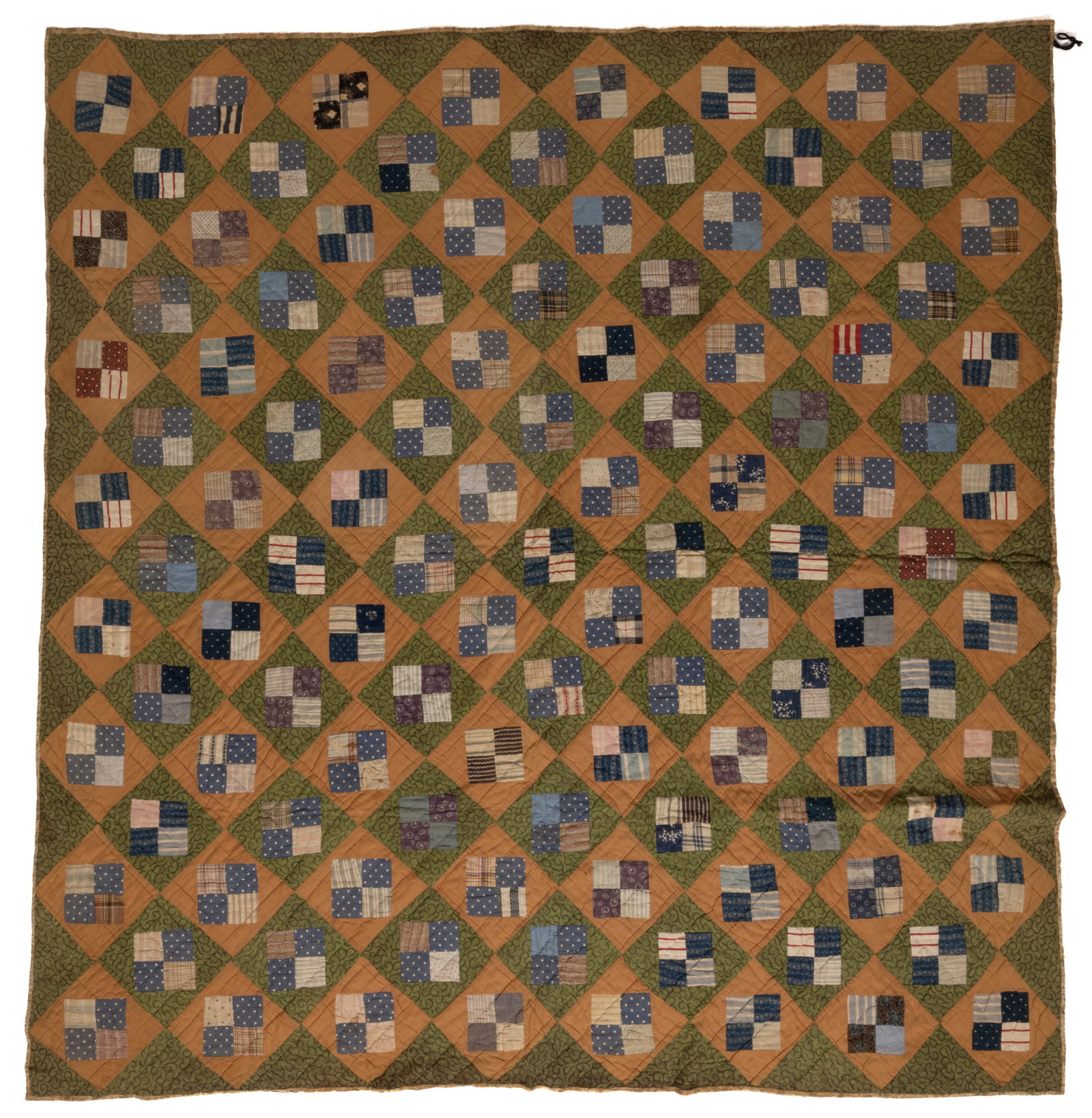 AMERICAN "FOUR PATCH" VARIATION PIECED QUILT (1 of 6)