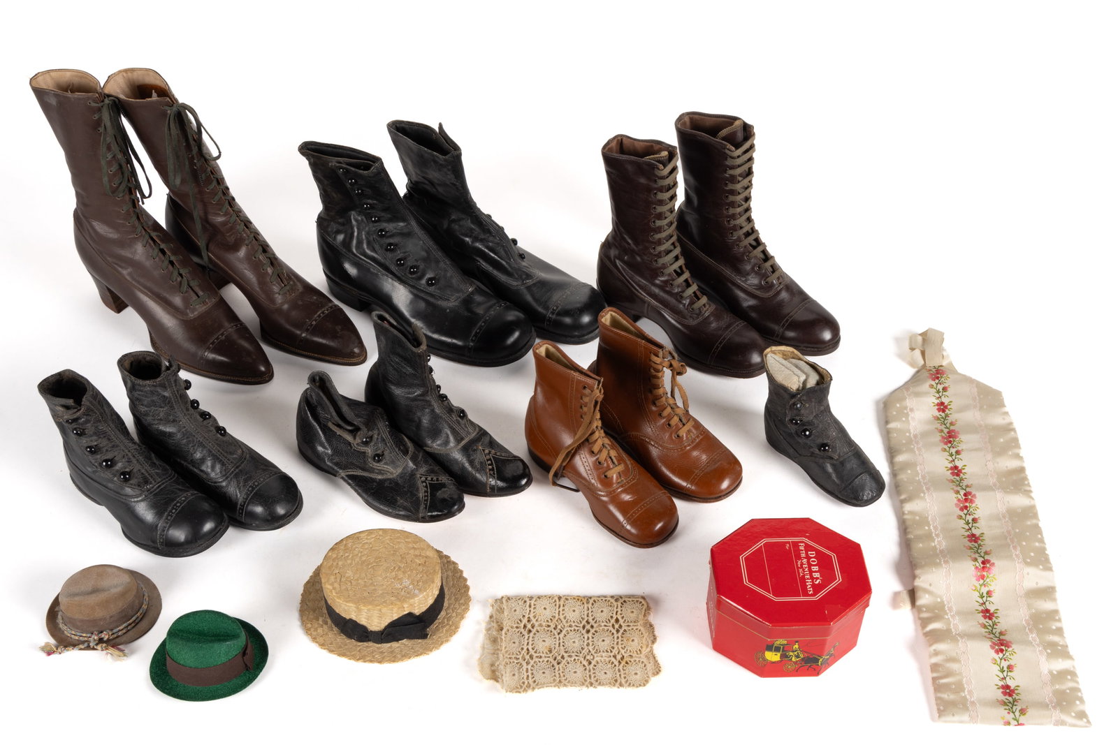 ANTIQUE / VINTAGE LADY'S AND CHILDREN'S SHOES AND OTHER ARTICLES, LOT OF 19 PIECES (1 of 1)
