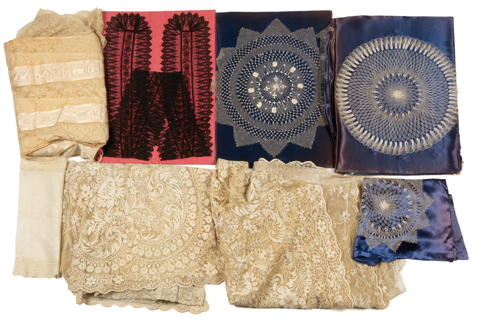 AMERICAN AND OTHER LACE AND NEEDLEWORK TEXTILE ARTICLES, LOT OF NINE PIECES (1 of 1)