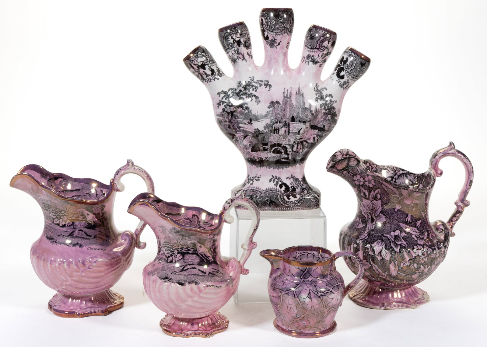 BRITISH PINK LUSTRE TRANSFER-PRINTED CERAMIC ARTICLES, LOT OF FIVE: BRITISH PINK LUSTRE TRANSFER-PRINTED CERAMIC ARTICLES, LOT OF FIVE, each having black transfer images on pink ground, comprising a quintal flower vase having Muleteer pattern depicting figures cr