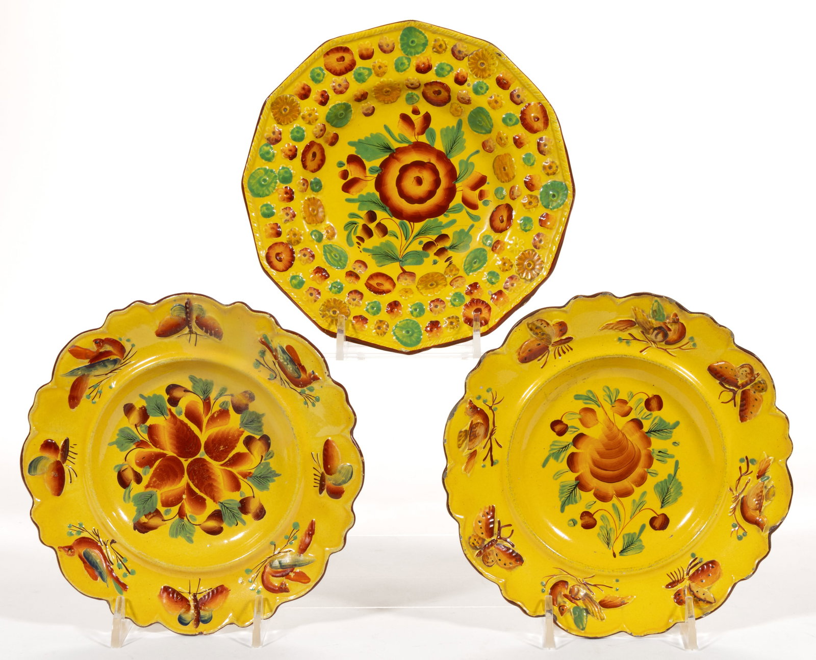 BRITISH CANARY YELLOW HAND-PAINTED FLORAL MOTIF CERAMIC PLATES, LOT OF THREE (1 of 2)