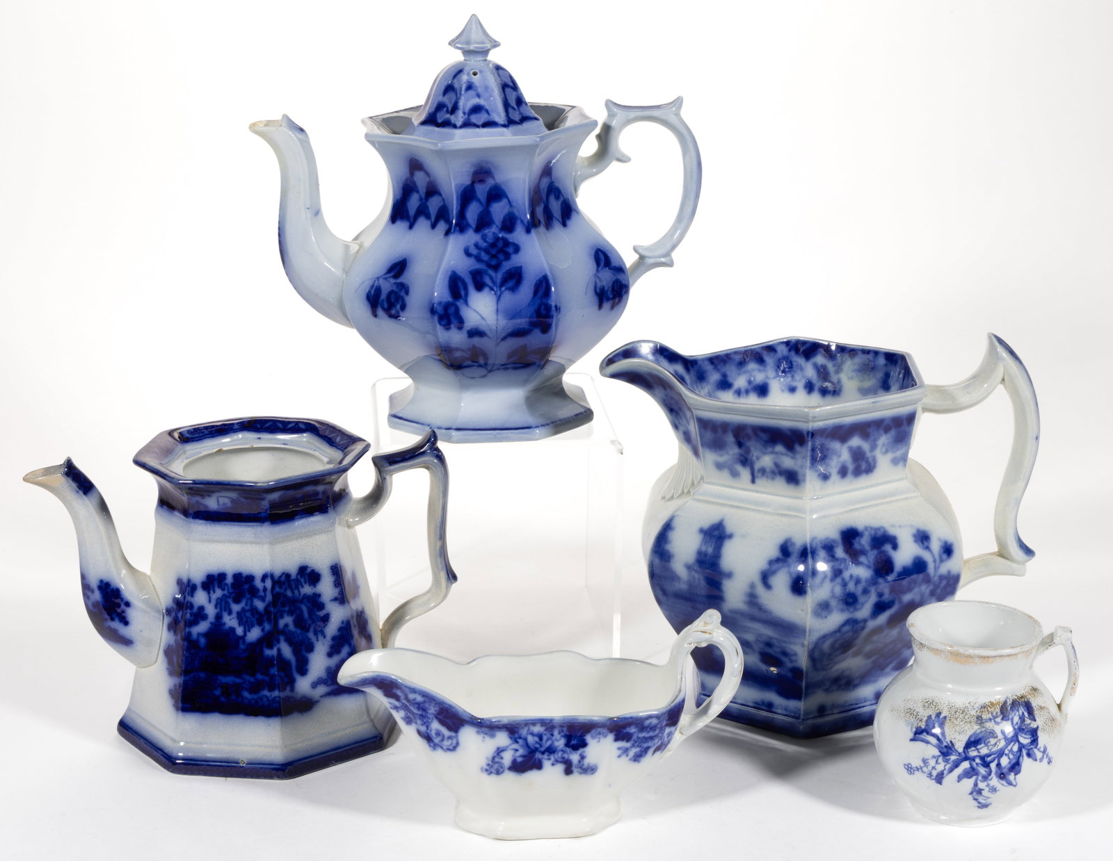 ENGLISH FLOW BLUE CERAMIC HOLLOW ARTICLES, LOT OF FIVE (1 of 1)