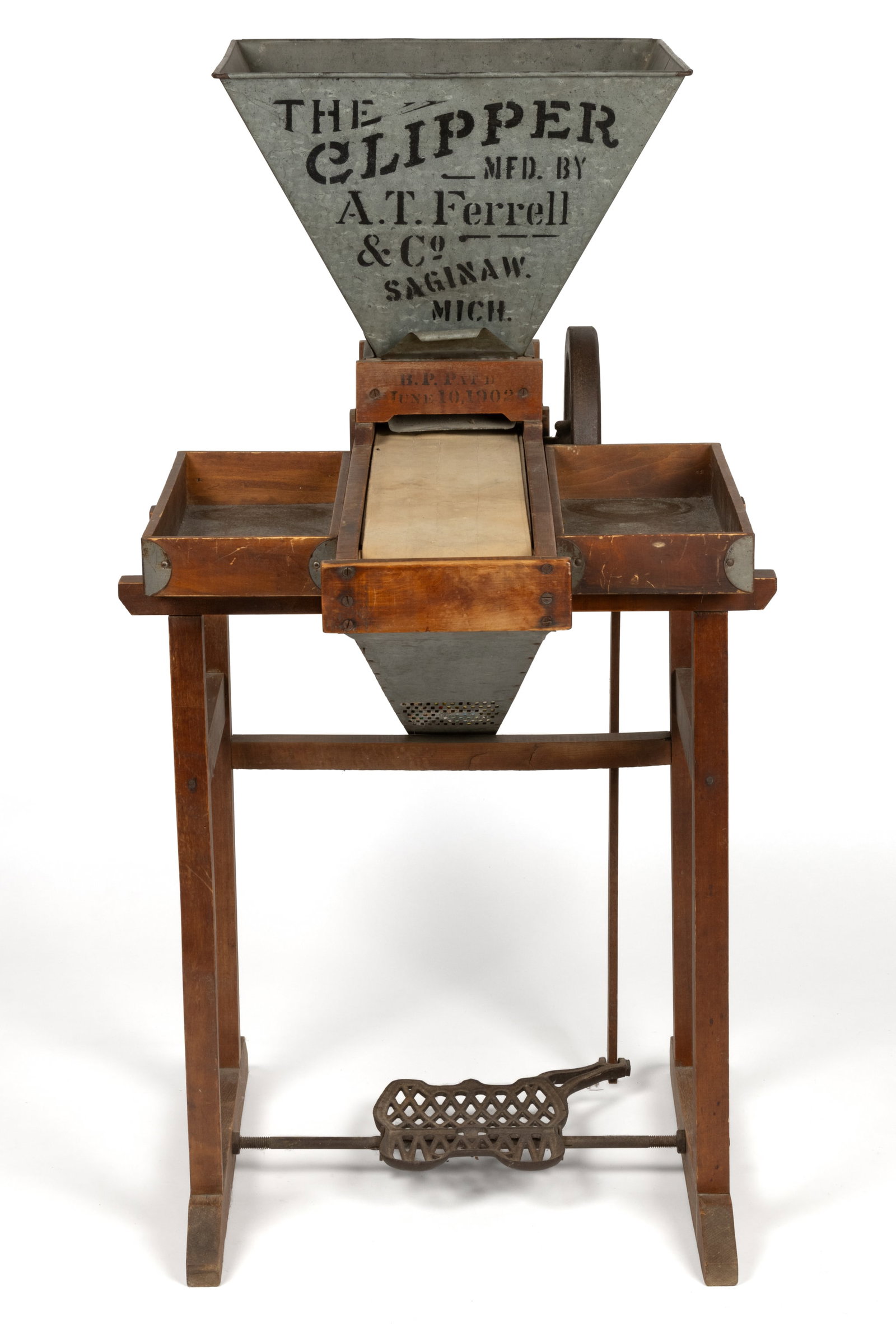 A. T. FERRELL & CO. "THE CLIPPER" FARM SEED, GRAIN, AND BEAN CLEANER / SORTER (1 of 5)