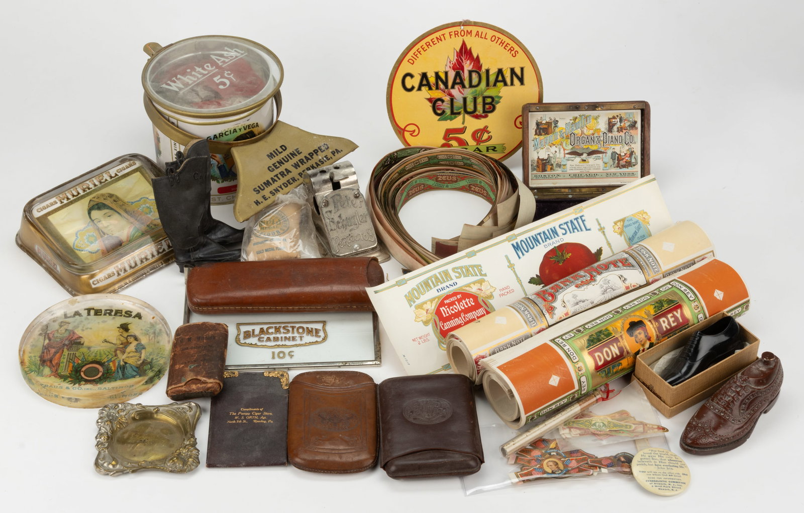 ASSORTED TOBACCO / CIGAR AND OTHER ADVERTISING ARTICLES, UNCOUNTED LOT (1 of 1)