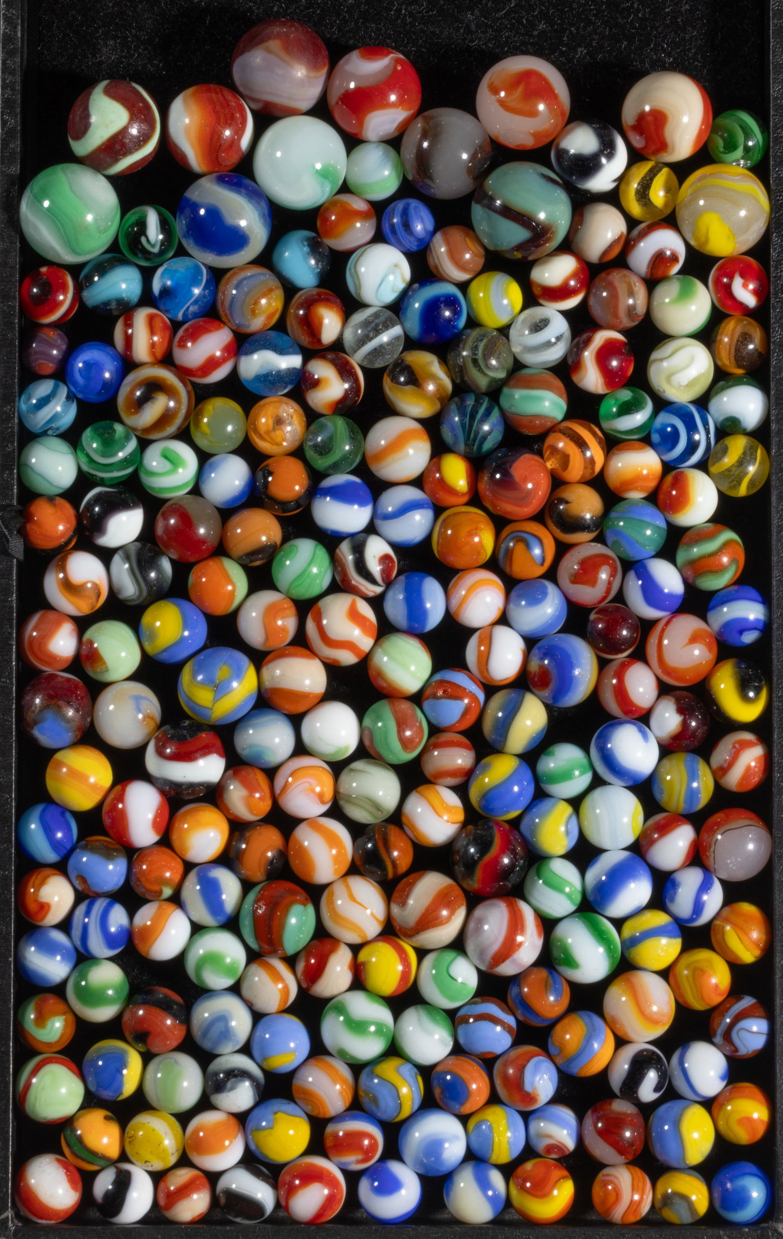 ASSORTED AKRO AGATE MACHINE-MADE MARBLES, UNCOUNTED LOT (1 of 3)
