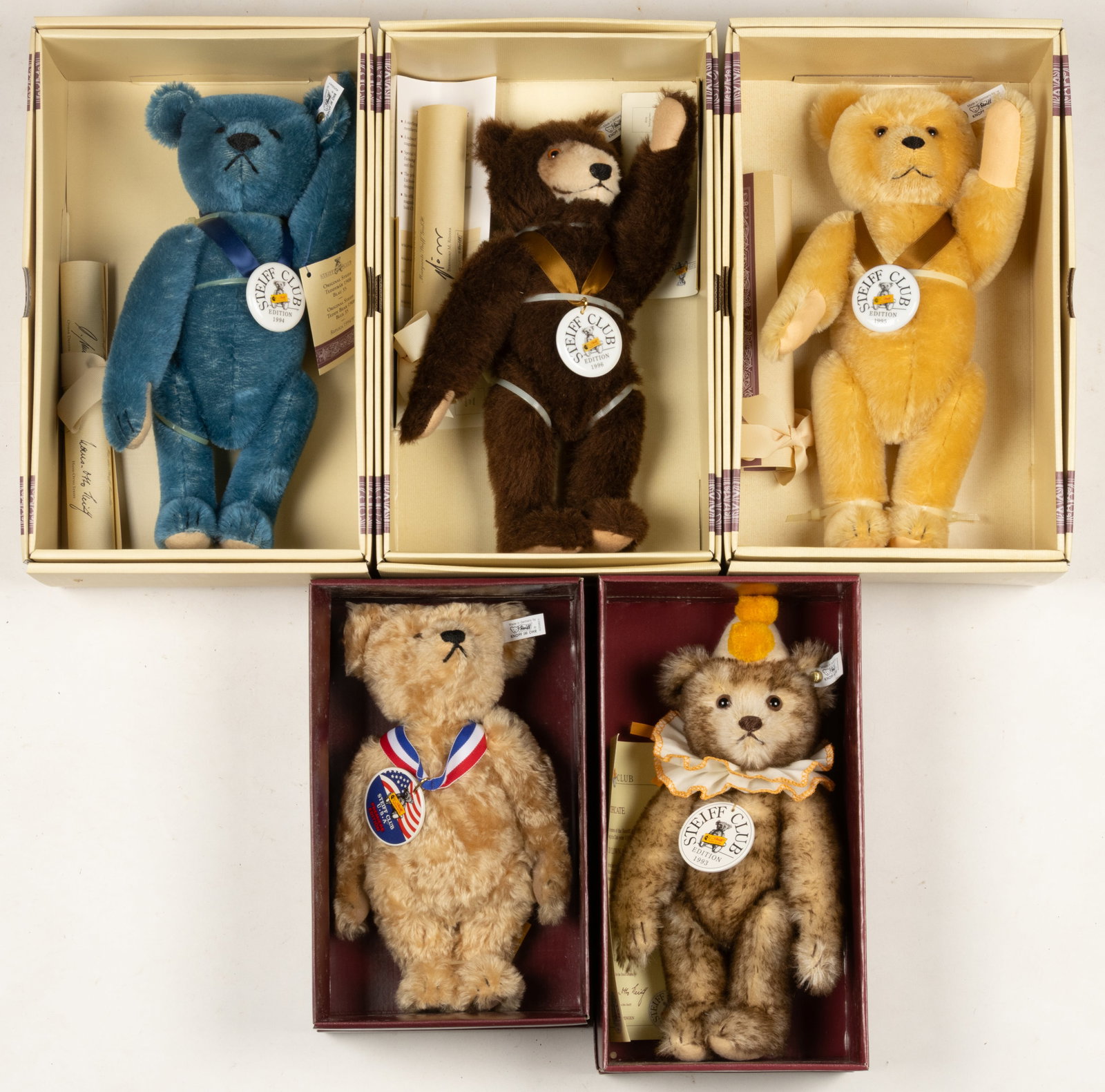 GERMAN STEIFF REPLICA CLUB EDITION STUFFED TEDDY BEARS, LOT OF FIVE (1 of 2)