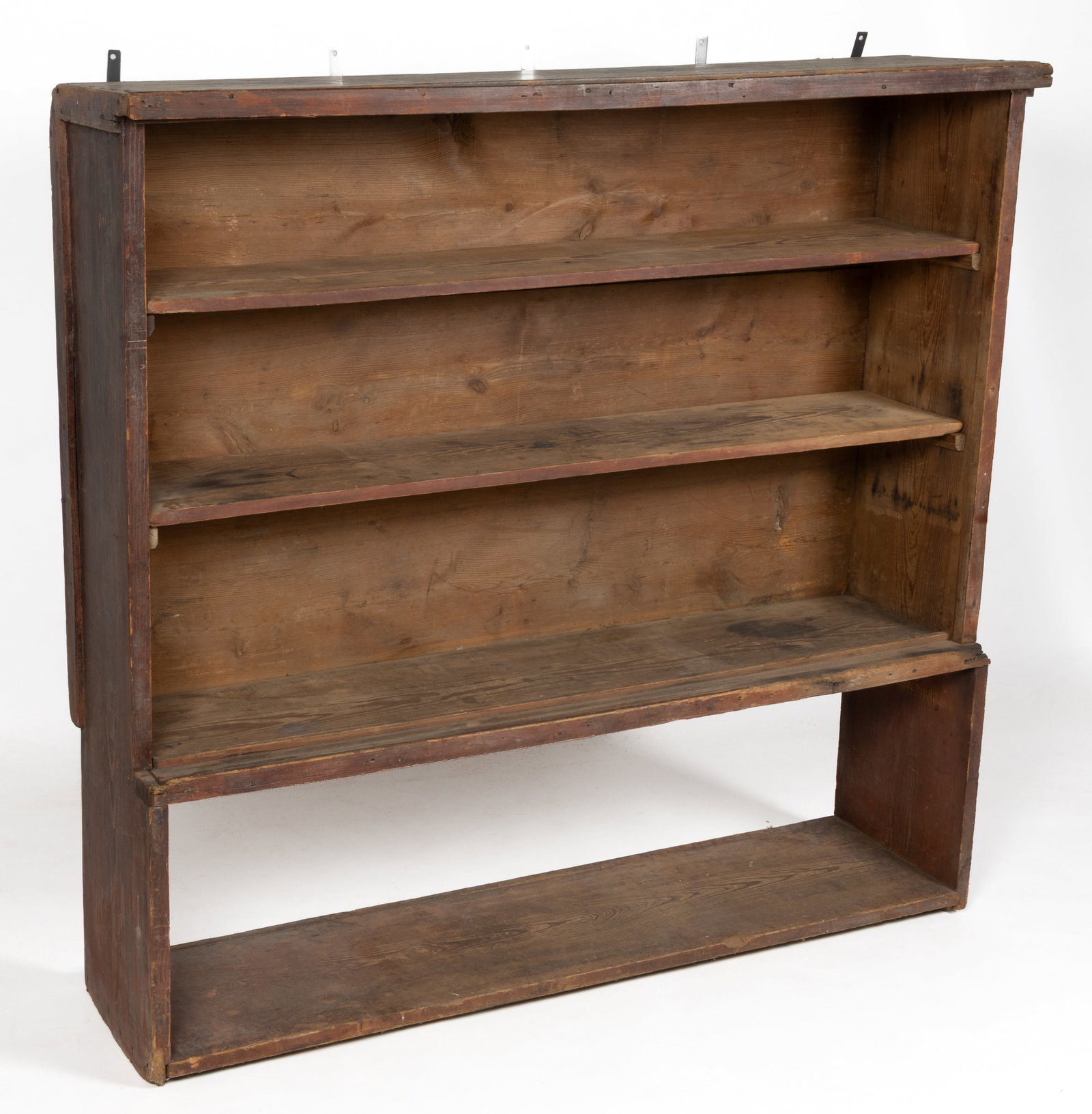 MID-ATLANTIC PAINTED YELLOW PINE COUNTRY-STORE SHELF (1 of 3)