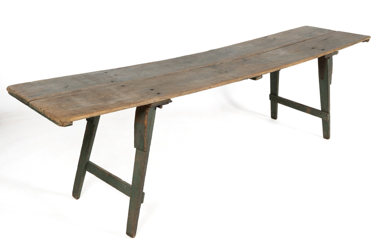 AMERICAN PAINTED PINE FOLDING TABLE (1 of 3)