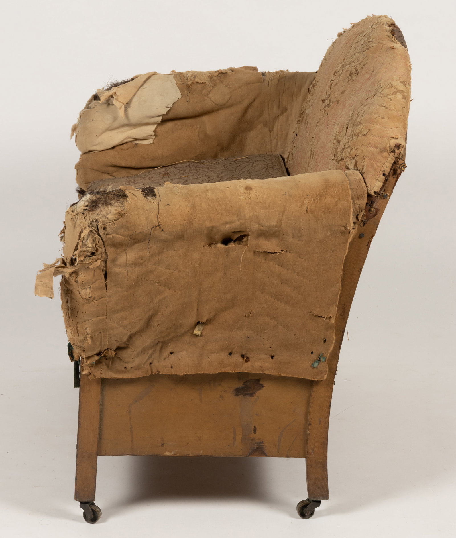 AMERICAN MAKE-DO CHILD'S SETTEE - 4