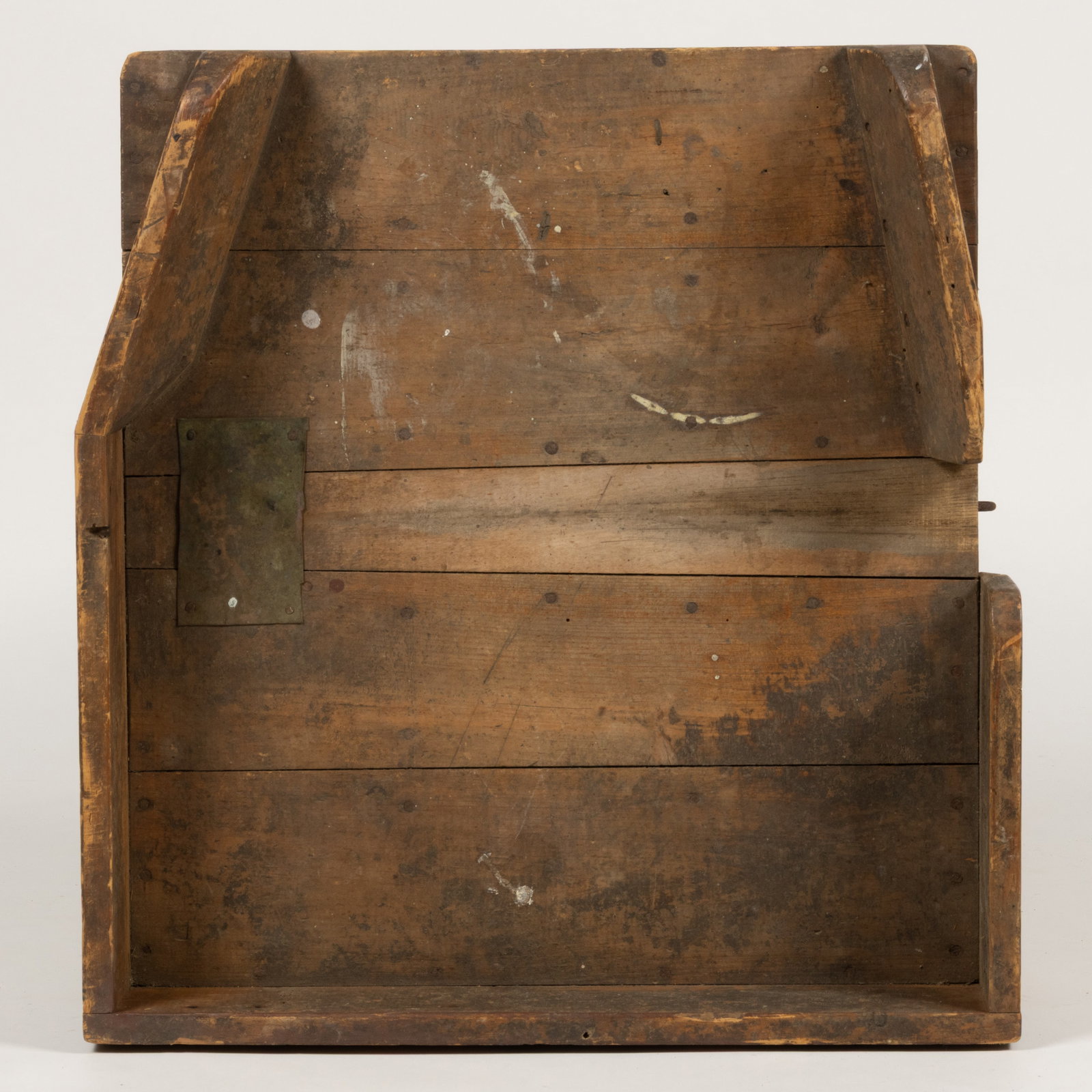AMERICAN COUNTRY PINE SORTING TABLE - 5