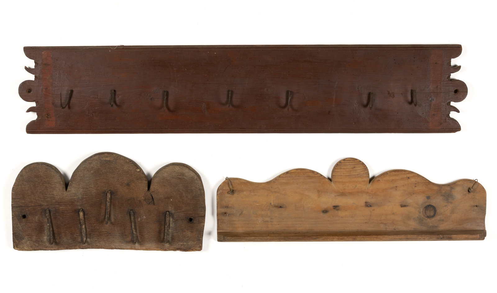 COUNTRY GAME RACKS AND PLATE SHELF, LOT OF THREE (1 of 3)