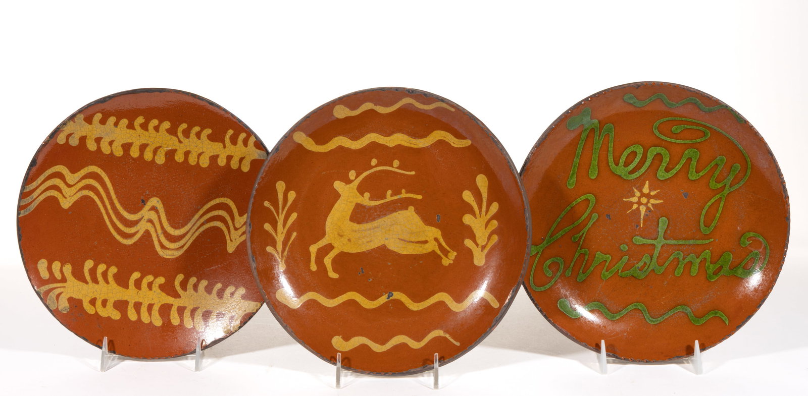 GREG SHOONER (AMERICAN, B. 1953) REPRODUCTION EARTHENWARE / REDWARE PANS / PLATES, LOT OF THREE (1 of 2)