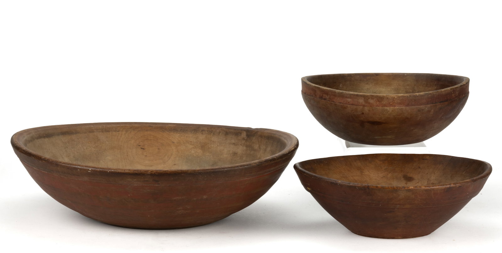 ASSORTED AMERICAN PAINTED TURNED TREEN BOWLS, LOT OF THREE (1 of 4)