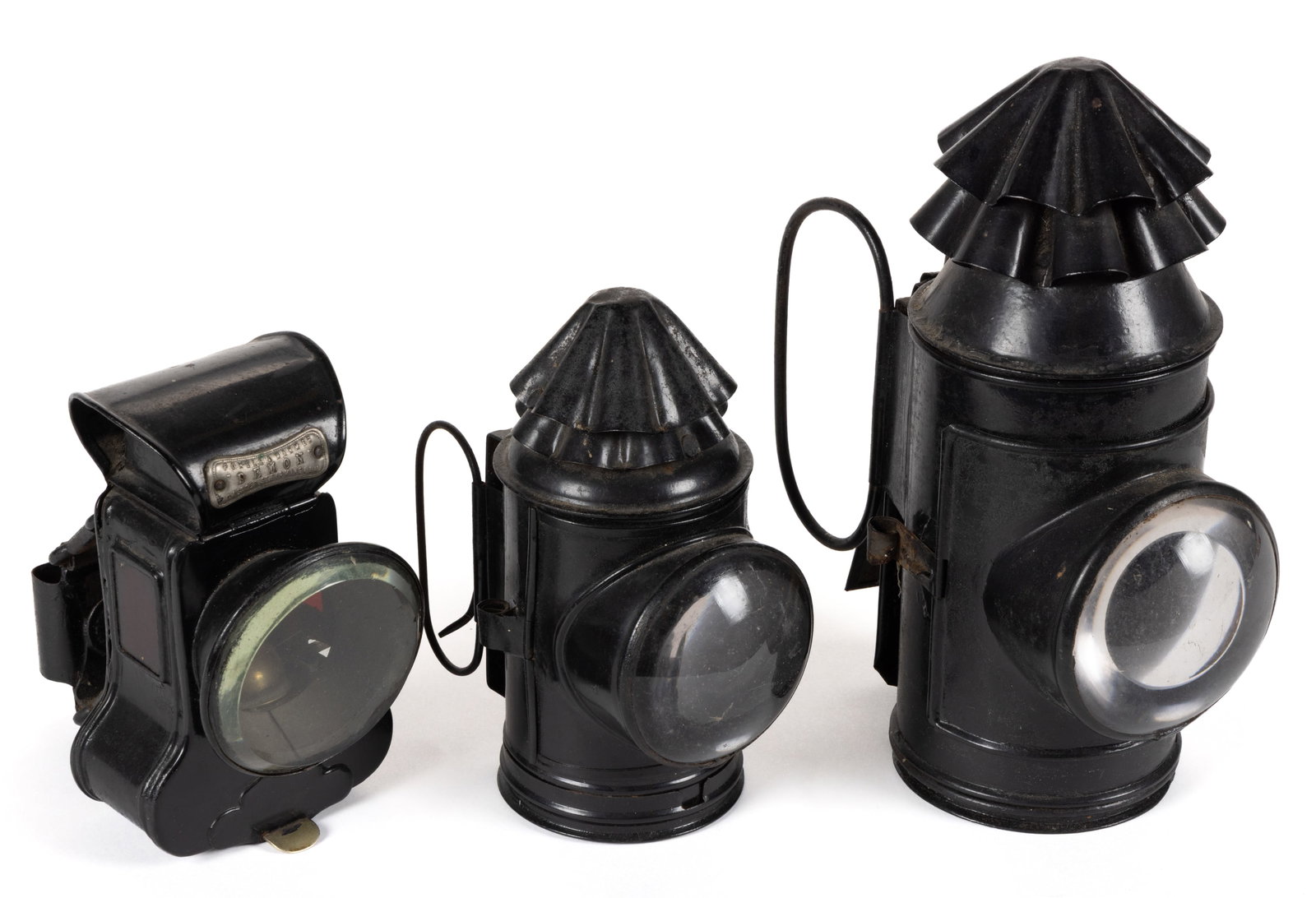 ASSORTED SHEET-IRON BULLSEYE LANTERNS, LOT OF THREE (1 of 2)