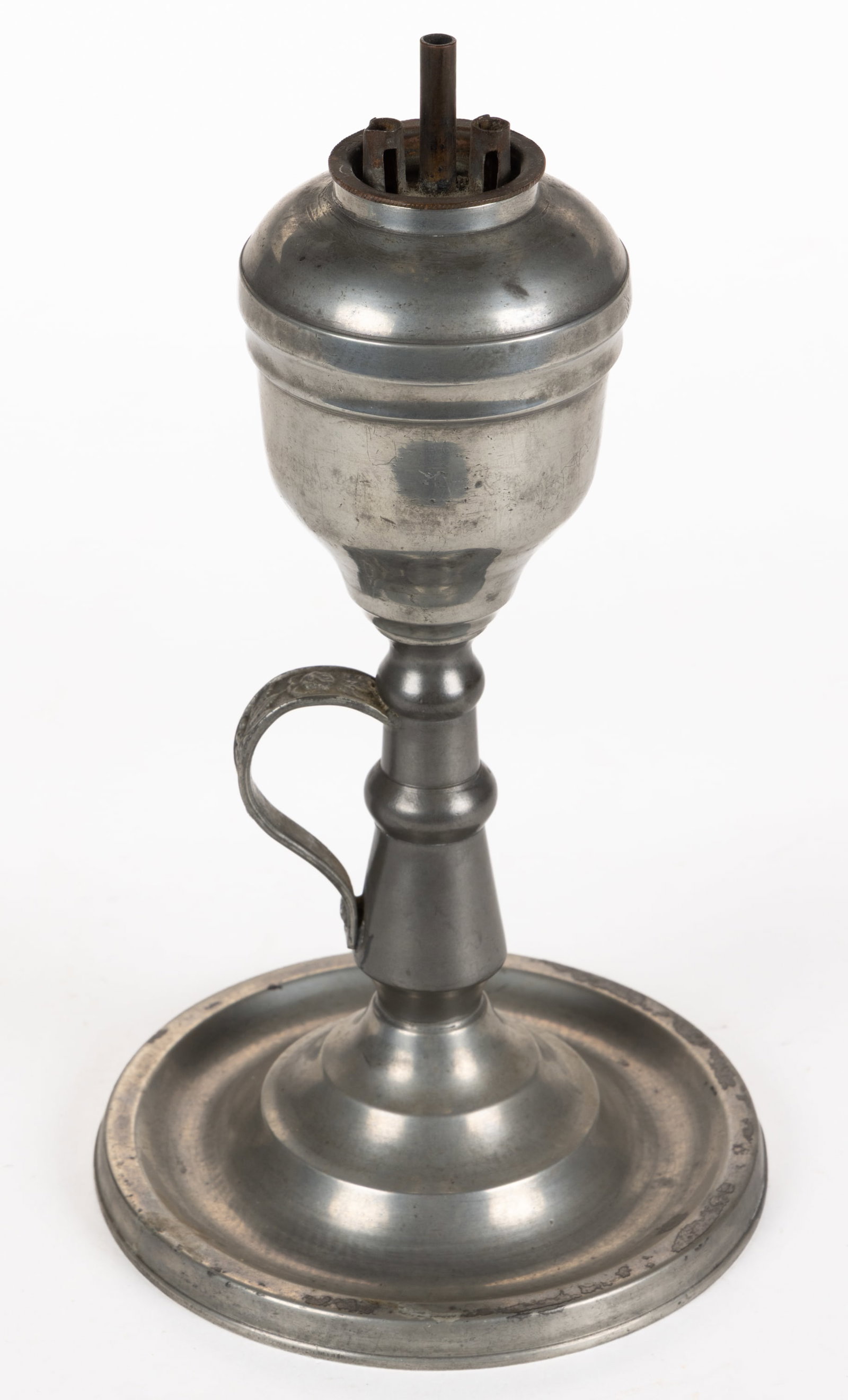 BRITANNIA / PEWTER CHAMBERSTICK LAMP WITH THOMAS SEWELL ATTRIBUTED GREASE / LARD LAMP BURNER (1 of 2)