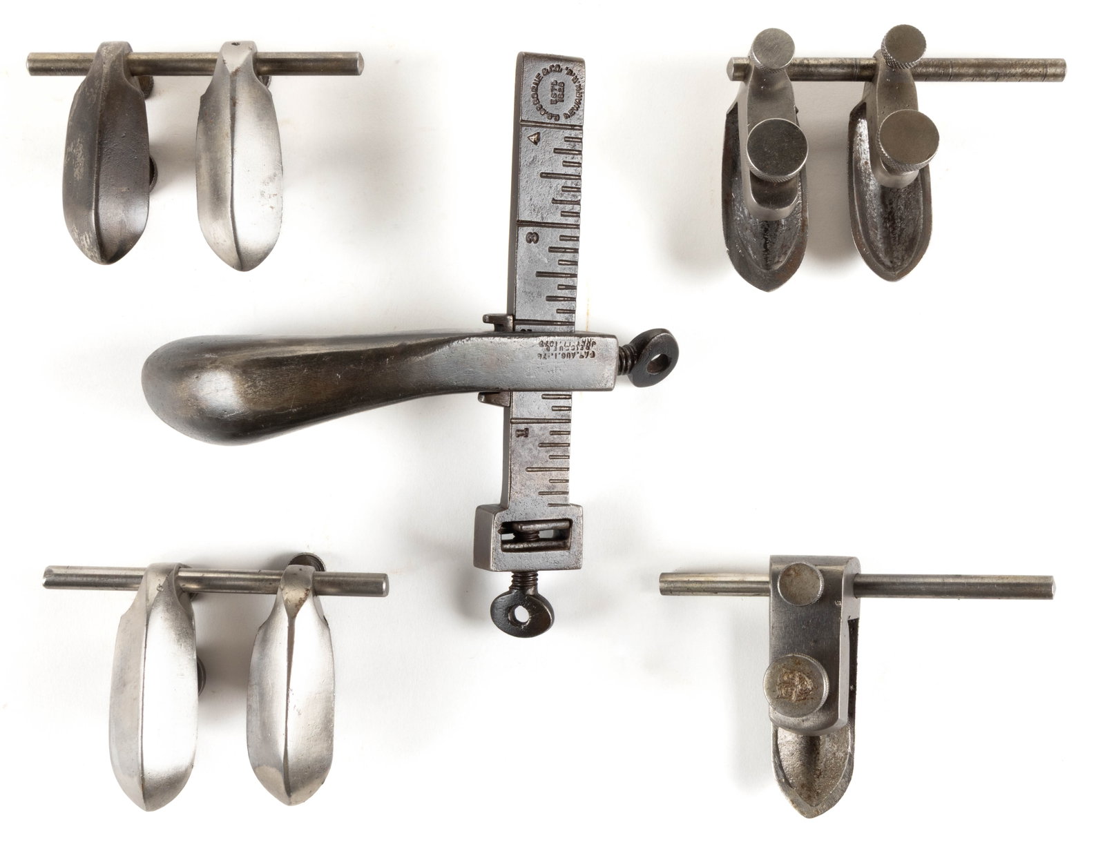 ASSORTED VINTAGE WOODWORKING / DRAW KNIFE GAUGES / CHAMFER GUIDES, LOT OF FIVE: ASSORTED VINTAGE WOODWORKING / DRAW KNIFE GAUGES / CHAMFER GUIDES, LOT OF FIVE, comprising of three sets of chamfer guides, including one pair with an impressed "1887" patent date to one of 