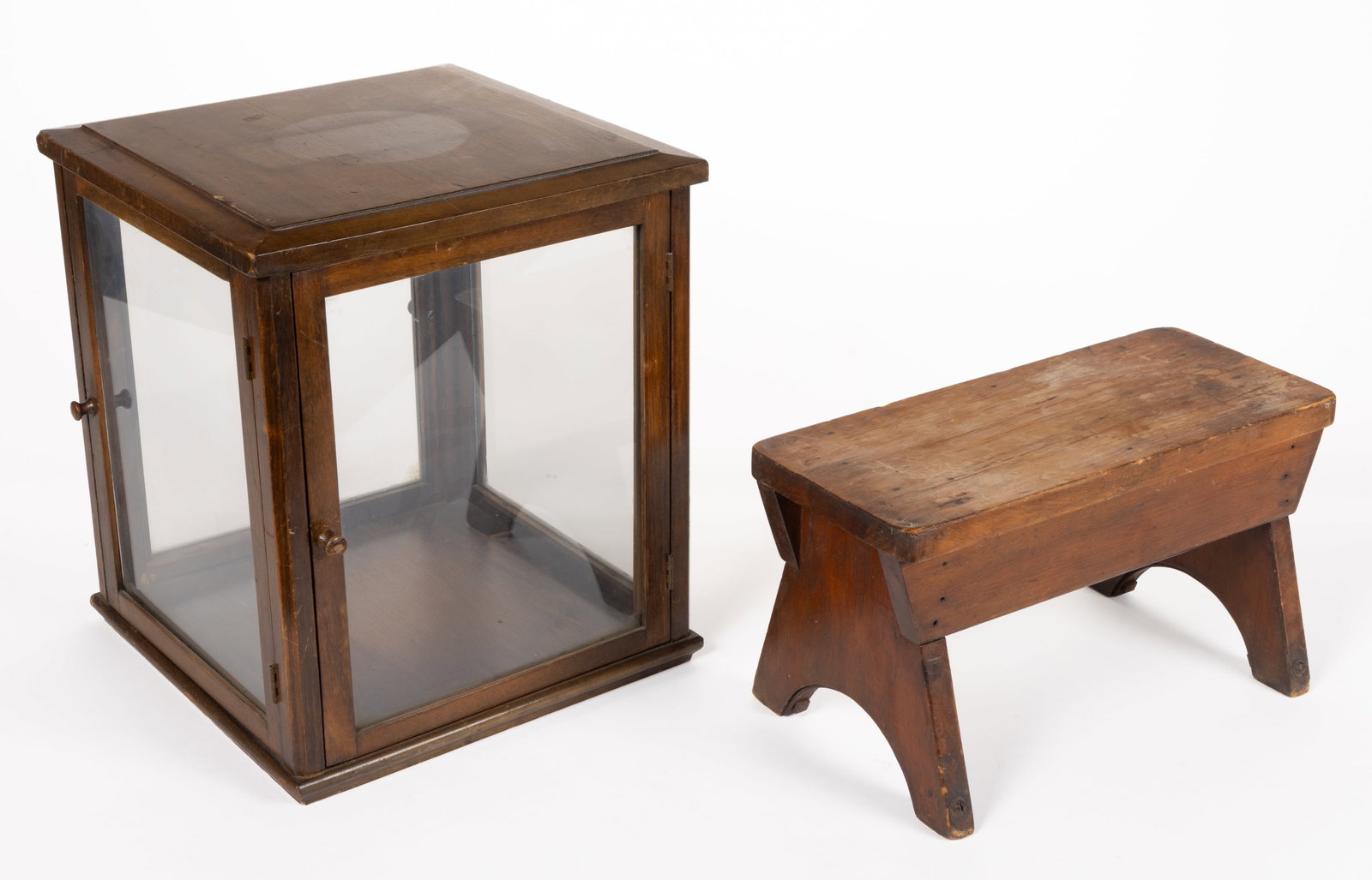 COUNTRY FOOTSTOOL AND SMALL SHOWCASE, LOT OF TWO (1 of 2)