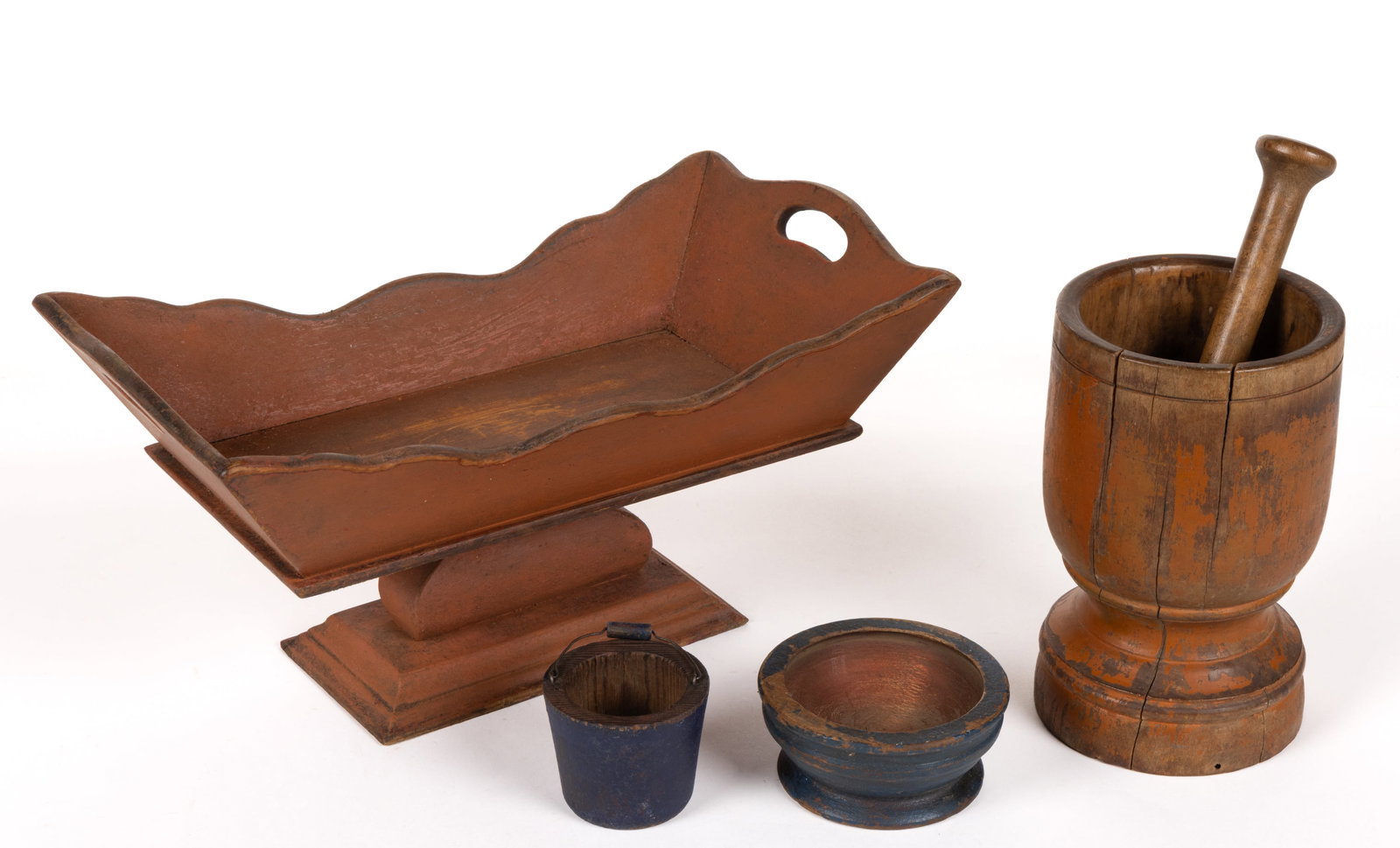 COUNTRY PAINTED TREEN DOMESTIC ARTICLES, LOT OF FOUR (1 of 1)