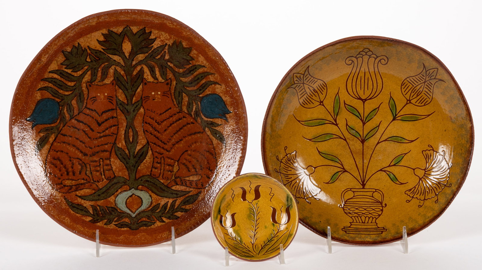PENNSYLVANIA CONTEMPORARY EARTHENWARE / REDWARE ARTICLES, LOT OF THREE (1 of 2)