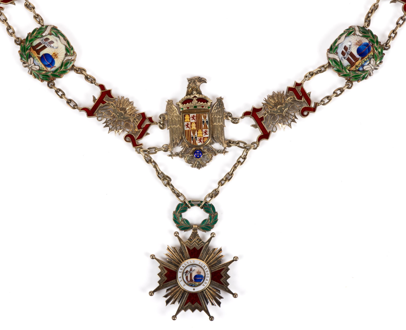 SPAIN "ORDER OF ISABELLA THE CATHOLIC" TYPE II BADGE AND COLLAR: SPAIN "ORDER OF ISABELLA THE CATHOLIC" TYPE II BADGE AND COLLAR, enamel on silver of unknown fineness, the main cross with a central enameled scene lettered "A LA LEALTAD ACRISOLADA&quo