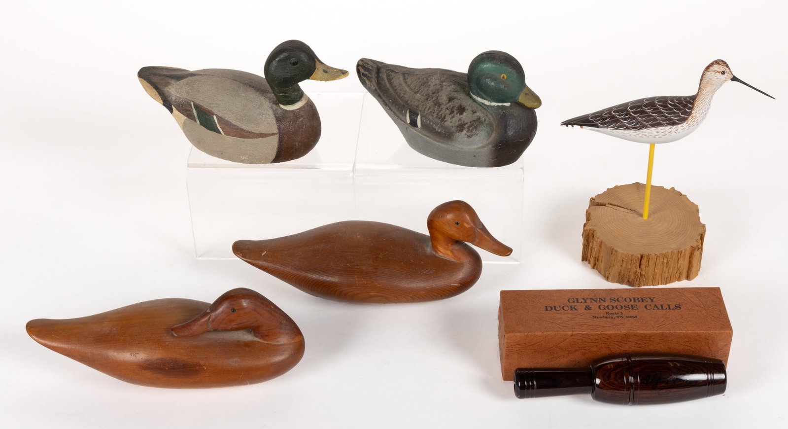 AMERICAN DUCK / SHOREBIRD DECOYS, LOT OF SIX (1 of 2)