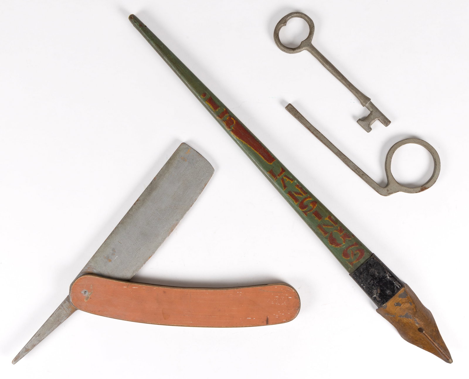 AMERICAN FOLK ART PAINTED WOODEN TRADE SIGNS / WHIMSIES, LOT OF FOUR: AMERICAN FOLK ART PAINTED WOODEN TRADE SIGNS / WHIMSIES, LOT OF FOUR, including an ink dip pen marked "LANSING'S" and a straight razor retaining likely original surface. First half 20th 
