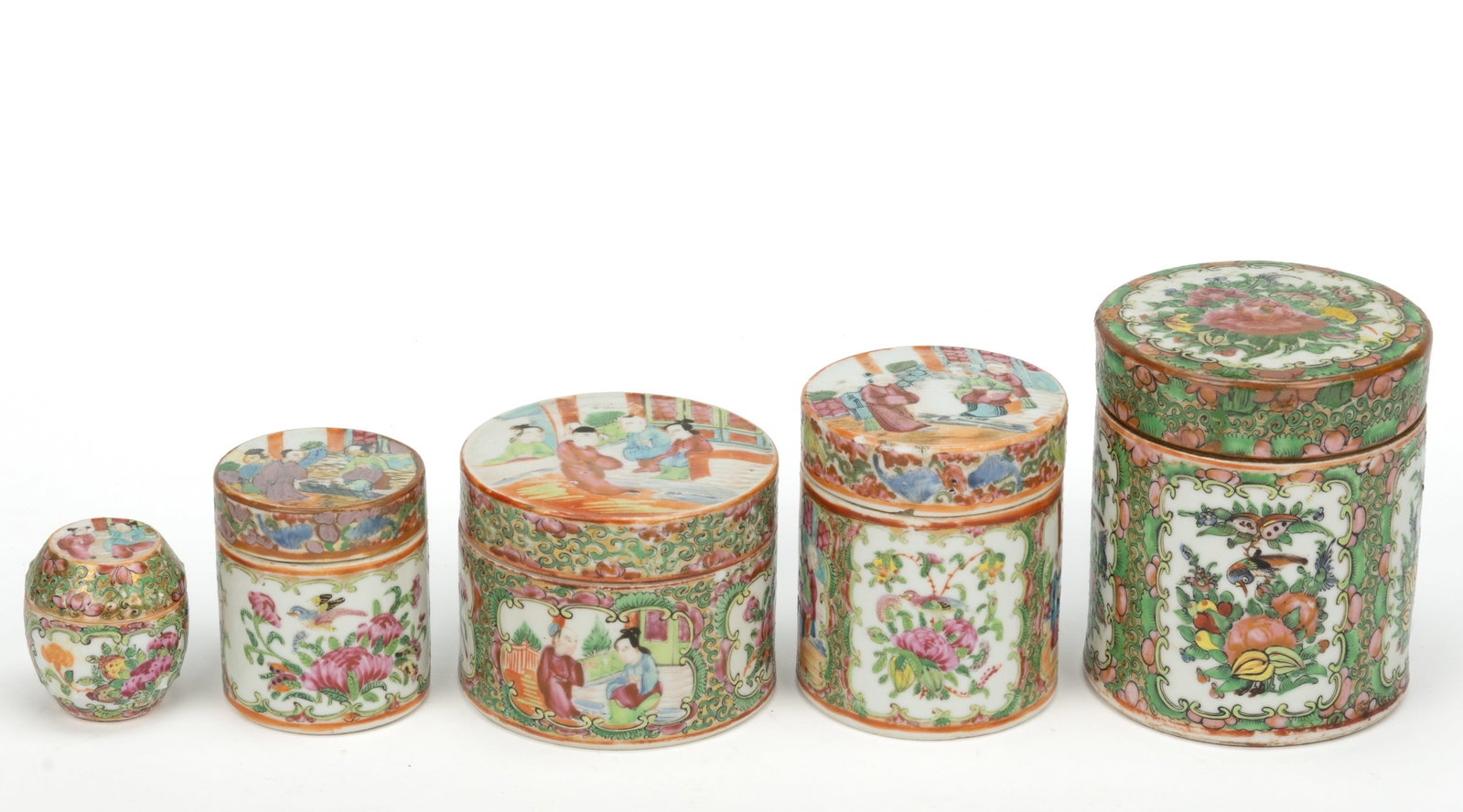 CHINESE EXPORT PORCELAIN ROSE CANTON / ROSE MEDALLION COVERED JARS, LOT OF FIVE: CHINESE EXPORT PORCELAIN ROSE CANTON / ROSE MEDALLION COVERED JARS, LOT OF FIVE, comprising one Rose Canton example having panels featuring a bird perched in flowers and four Rose Medallion examples c