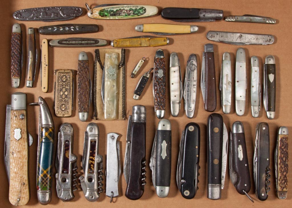 VARIOUS GERMAN POCKET KNIVES, LOT OF 37: VARIOUS GERMAN POCKET KNIVES, LOT OF 37, various handles including bone, metal, mother-of-pearl, synthetic and wood, maker's include Eclipse Cutlery "Damascus", A. W. Wadsworth, Hike, Herms, Peres, Ro