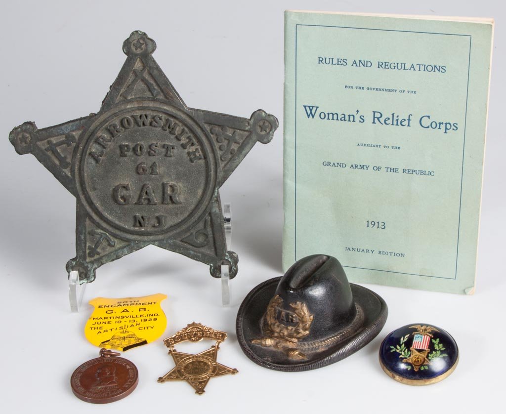 CIVIL WAR GAR ARTICLES, LOT OF SEVEN: CIVIL WAR GAR ARTICLES, LOT OF SEVEN, including a cast-iron hat paperweight, a cast-iron Arrowsmith, NJ Post 61 marker, a bronze medallion delegates badge, 31st Annual Encampment, Dept. of Ohio GAR, J