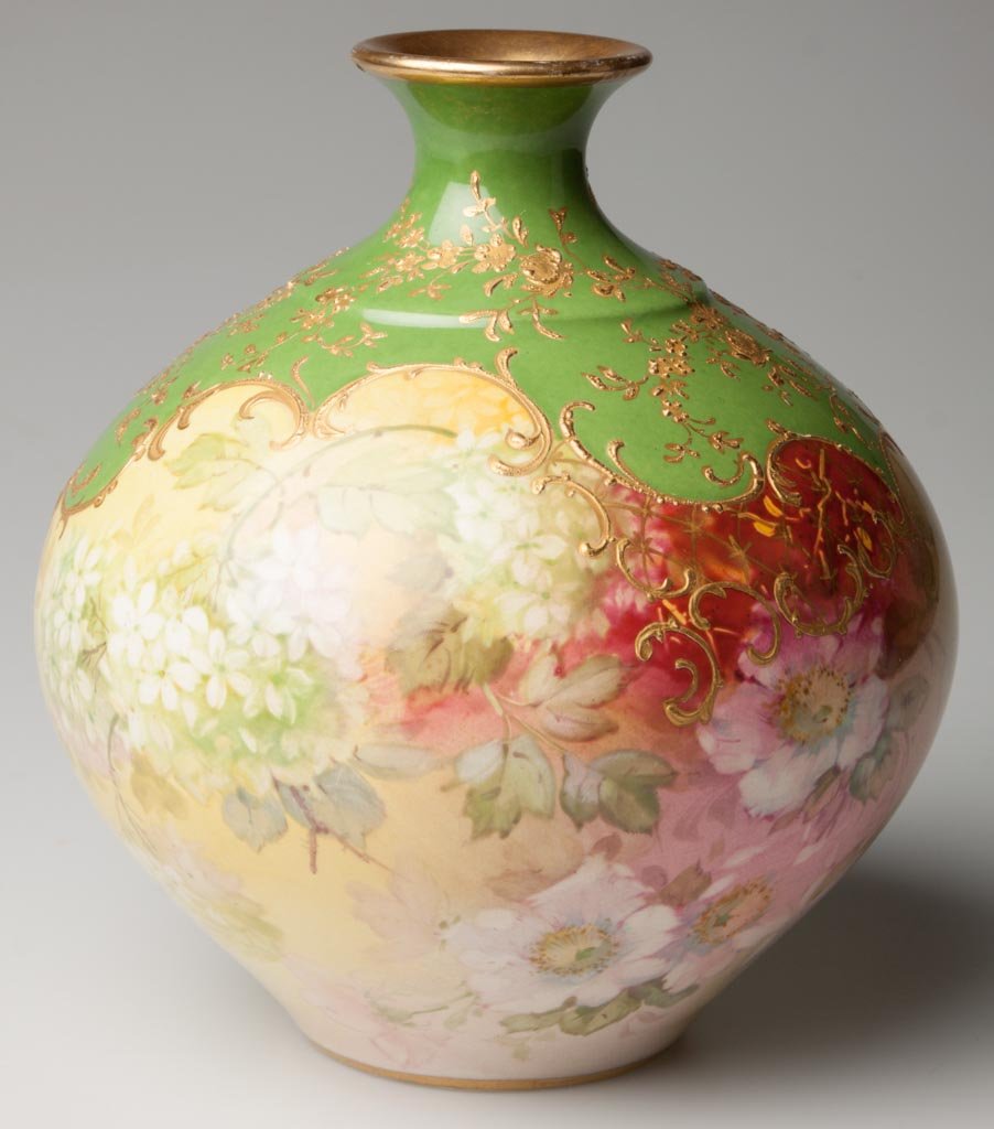 GERMAN POTTERY FRANZ ANTON MEHLEM, ROYAL BONN FACTORY W: GERMAN POTTERY FRANZ ANTON MEHLEM, ROYAL BONN FACTORY WIDE-WAISTED VASE WITH EVERTED MOUTH, with gilt bands to mouth, mouth interior and foot, the upper body painted in green ground, above a mottled y