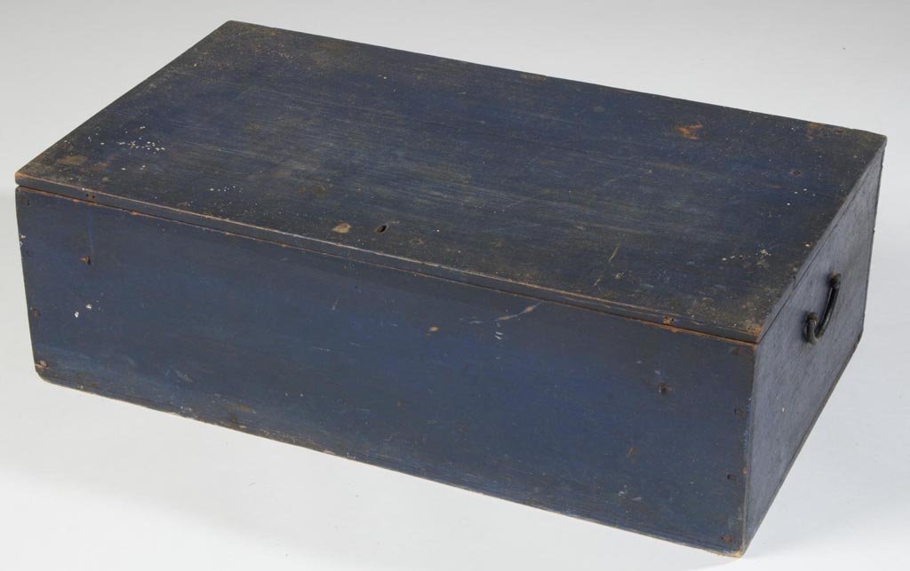 VIRGINIA PAINTED LEDGER STORAGE BOX: VIRGINIA PAINTED LEDGER STORAGE BOX, poplar and yellow pine, top attached with cotter-pin hinges and fitted with a cabinet lock, square-nail contracted box with brass bail handles on ends. Outstanding